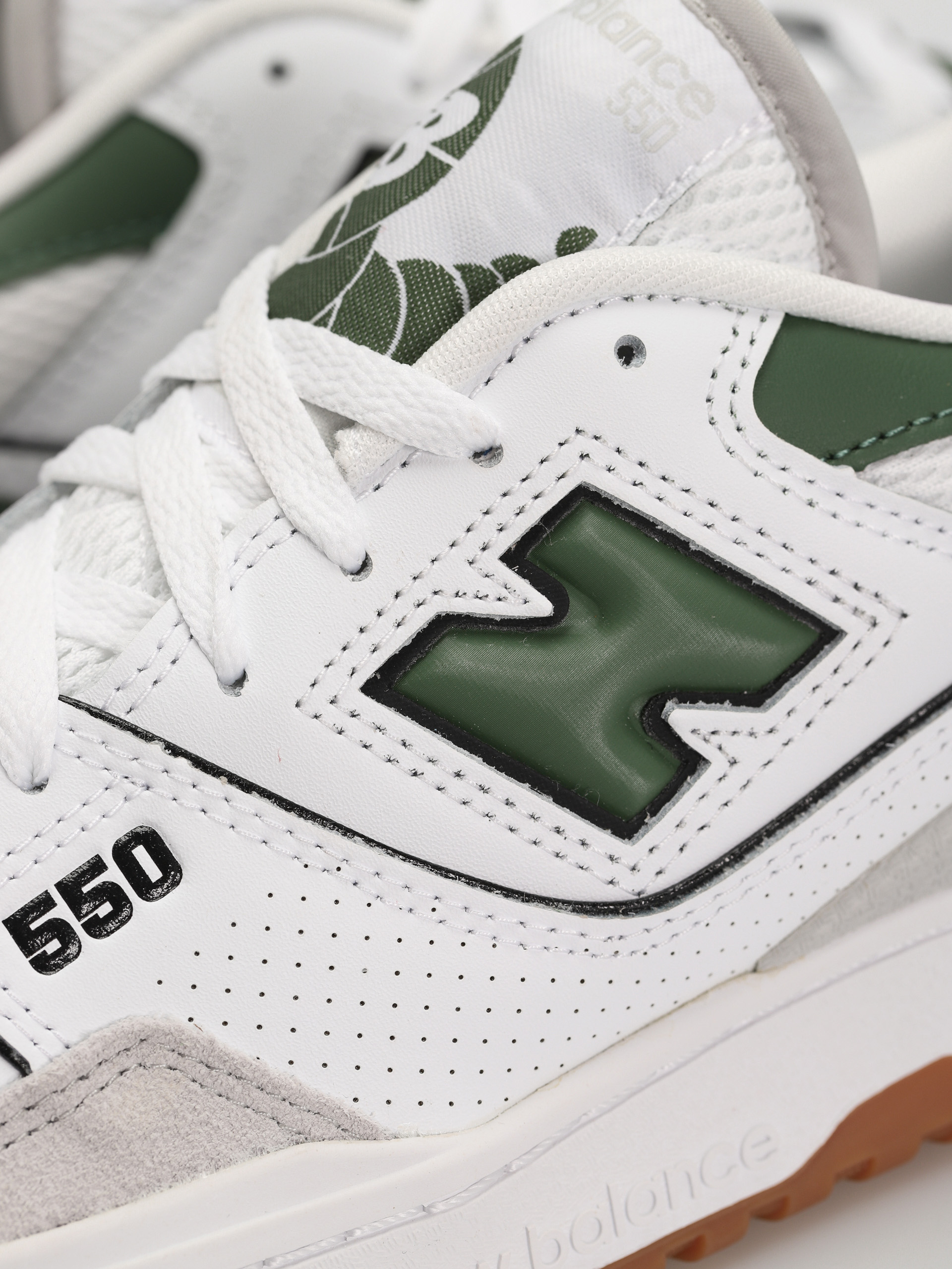 Обувки New Balance 550 (white green gum)