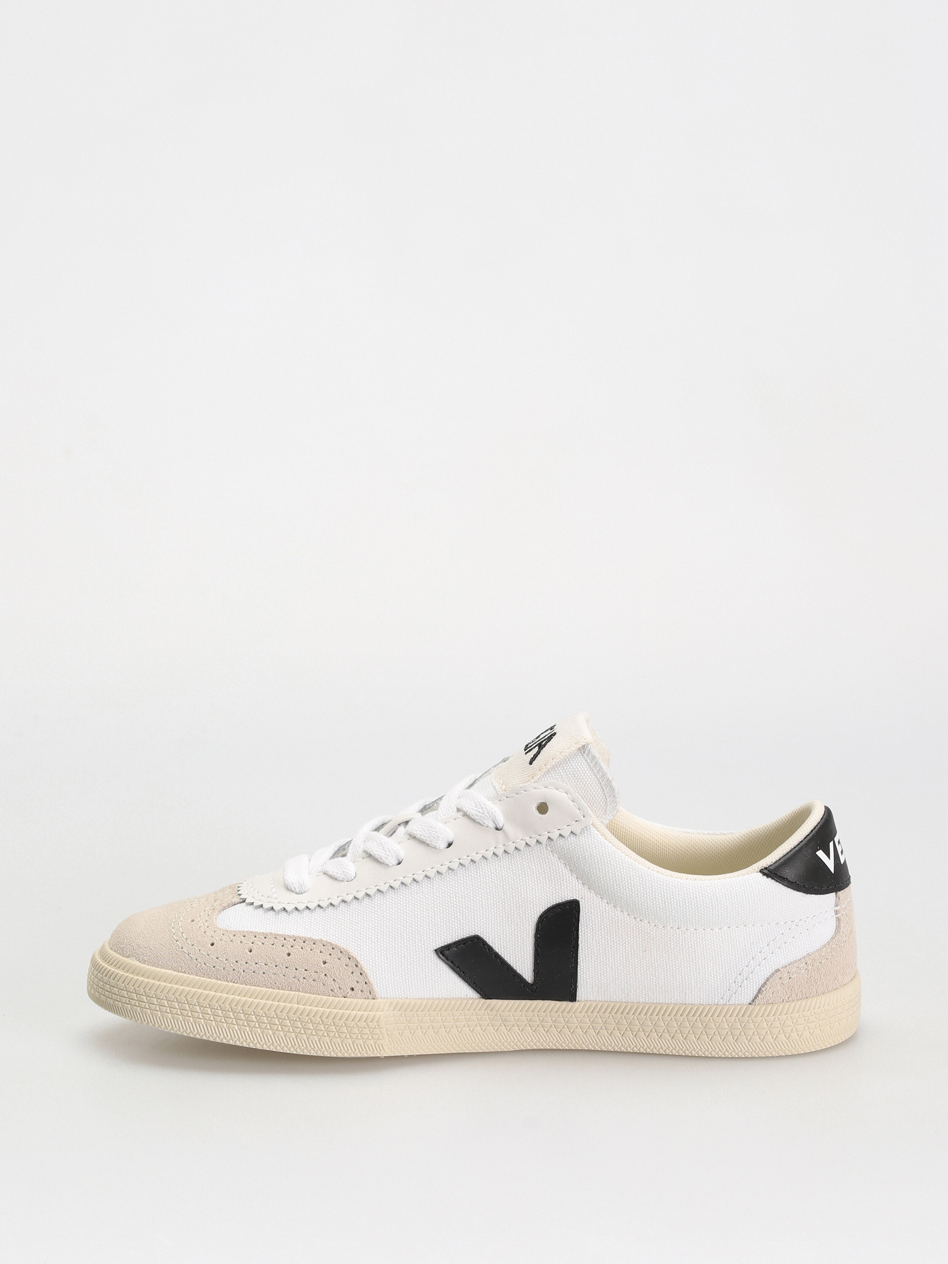 Обувки Veja Volley Wmn (white black)