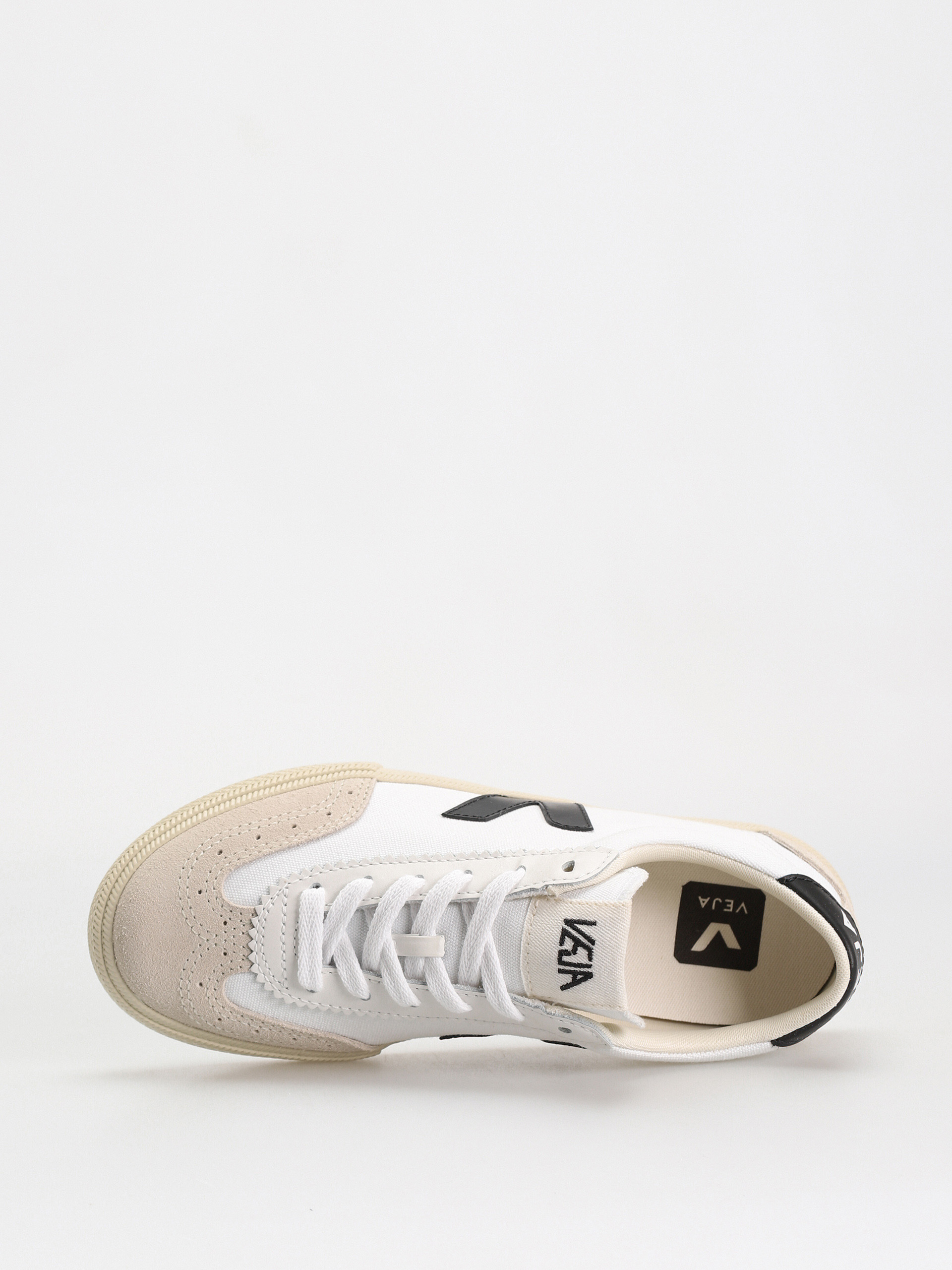 Обувки Veja Volley Wmn (white black)