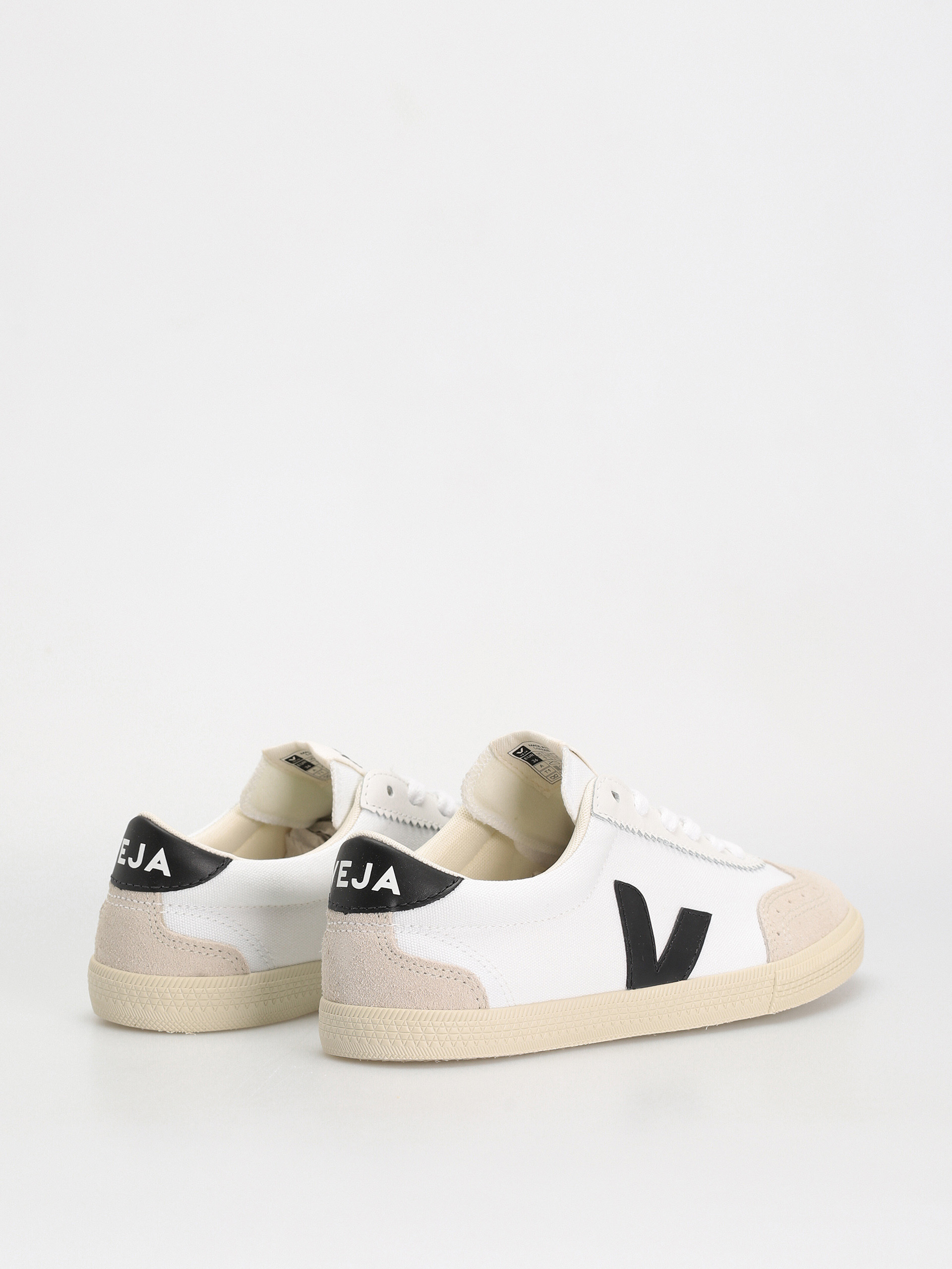 Обувки Veja Volley Wmn (white black)
