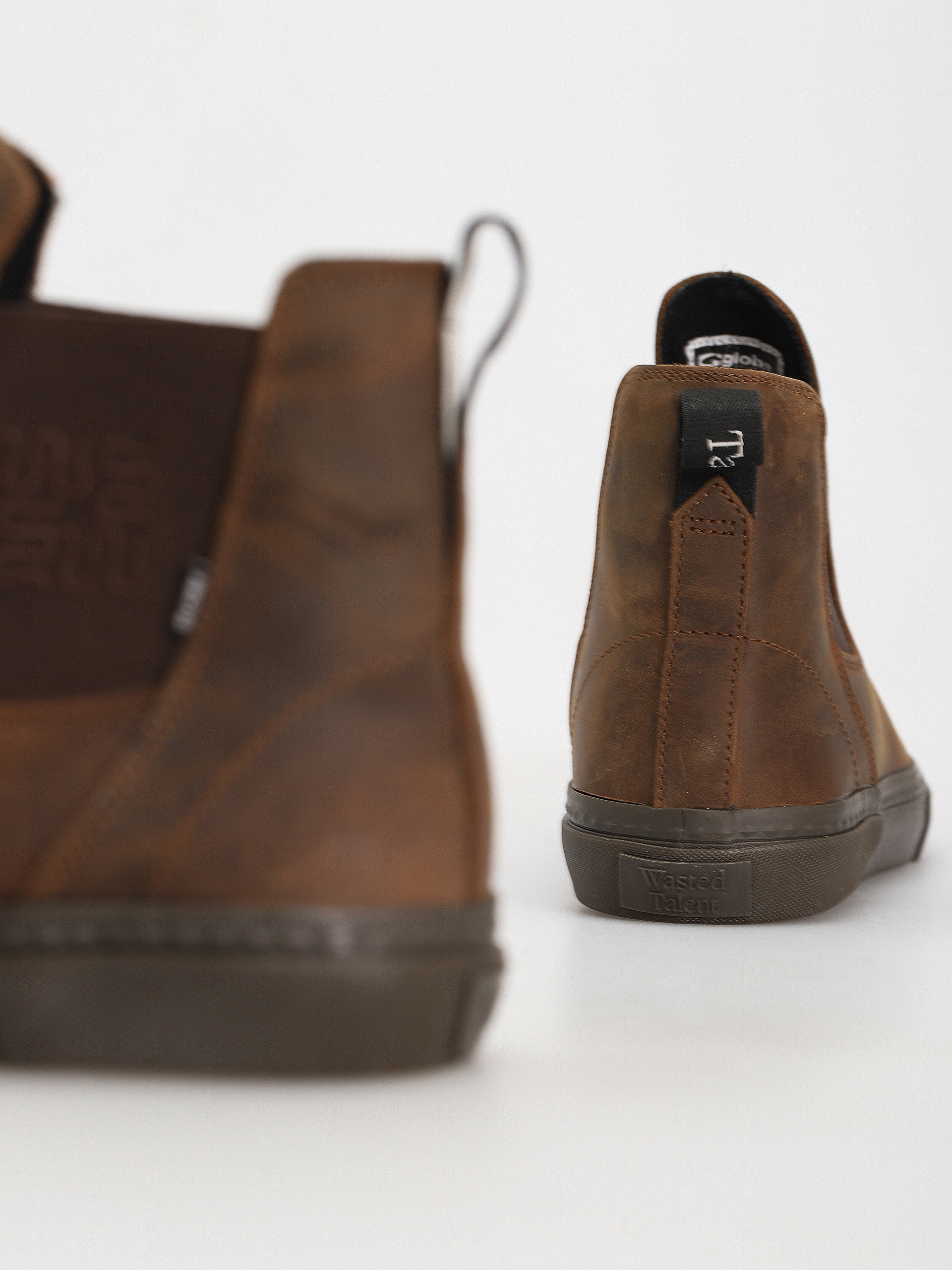 Globe Обувки Dover II (dark brown/wasted talent)