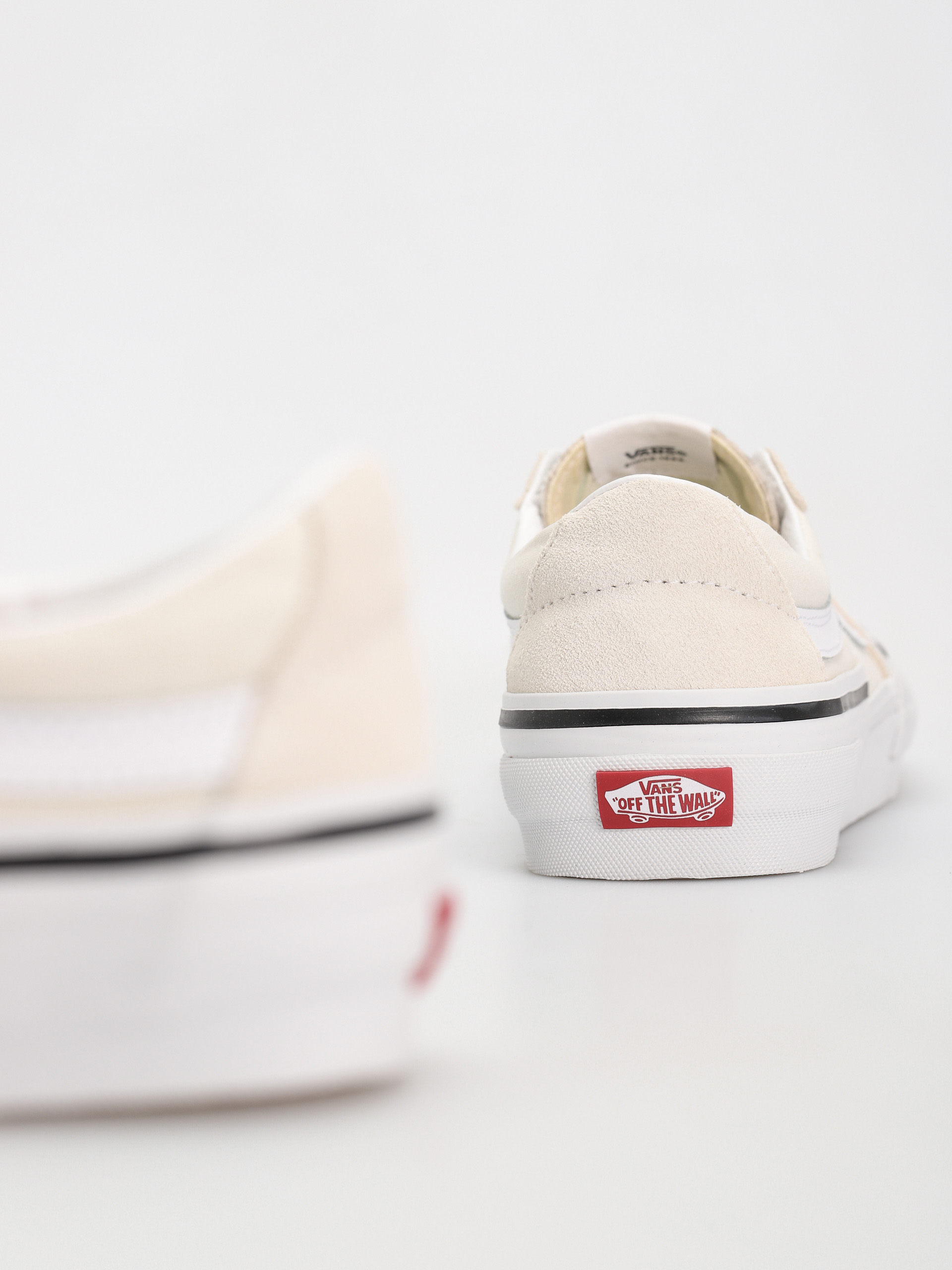 Обувки Vans Sk8 Low Rearrange (canvas/suede marshmallow)