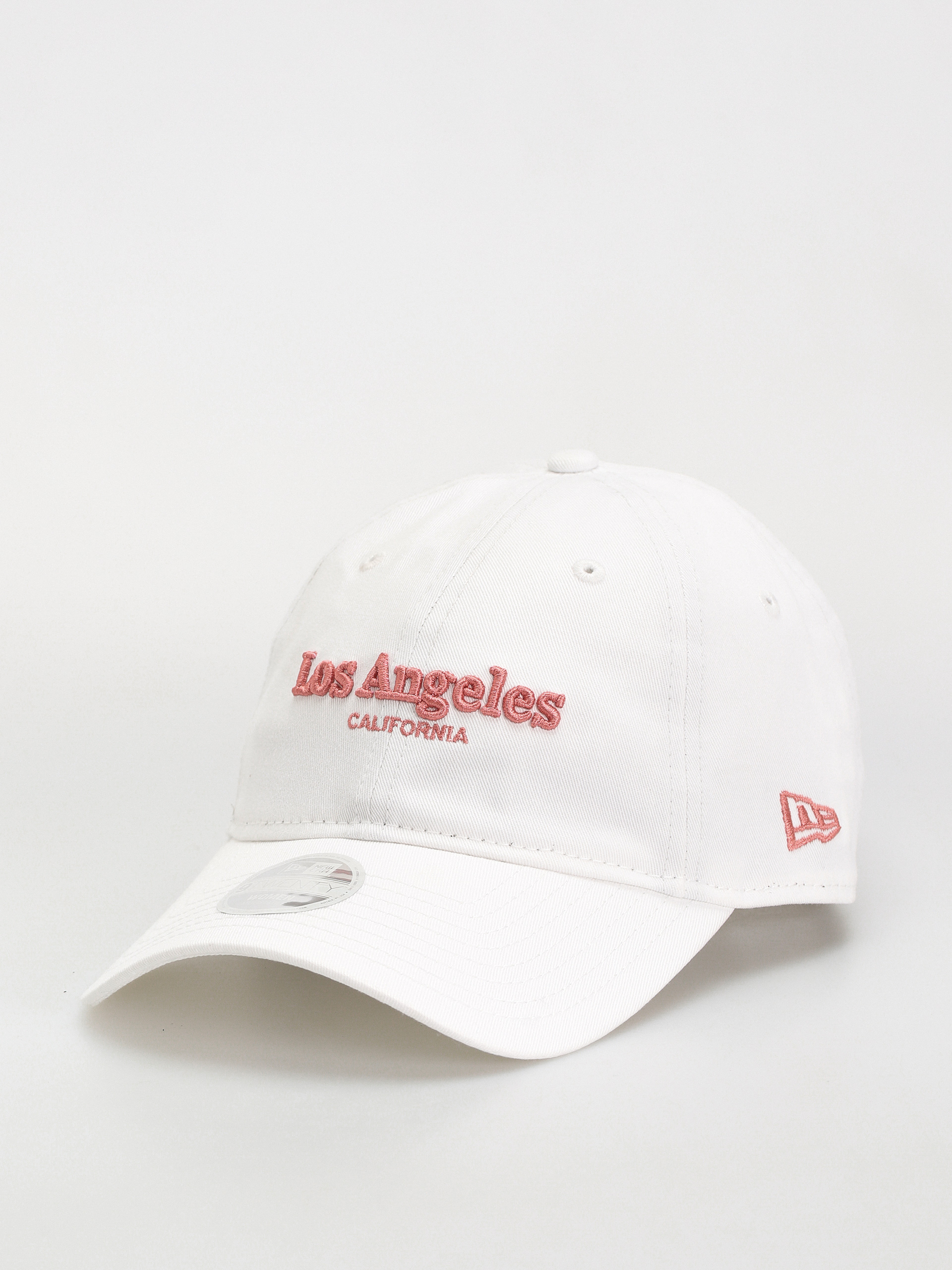 u0428u0430u043fu043au0430 u0441 u043au043eu0437u0438u0440u043au0430 New Era Wordmark 9Twenty Wmn (white)