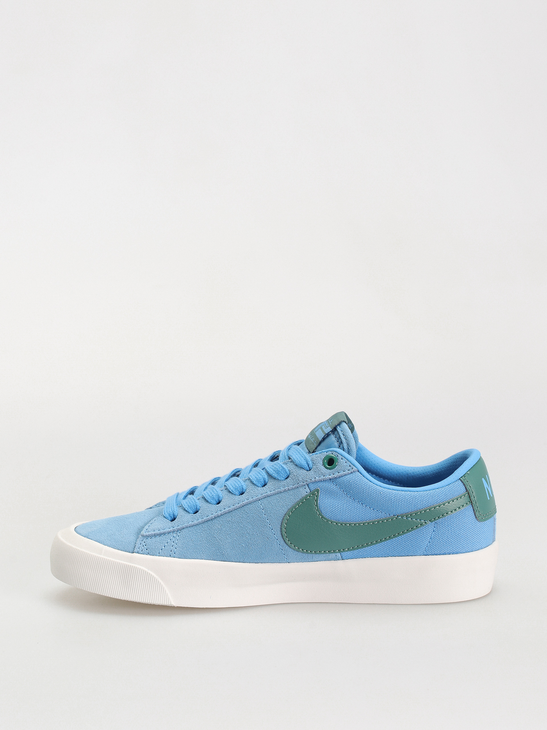 Обувки Nike SB Zoom Blazer Low Pro Gt (university blue/bicoastal)