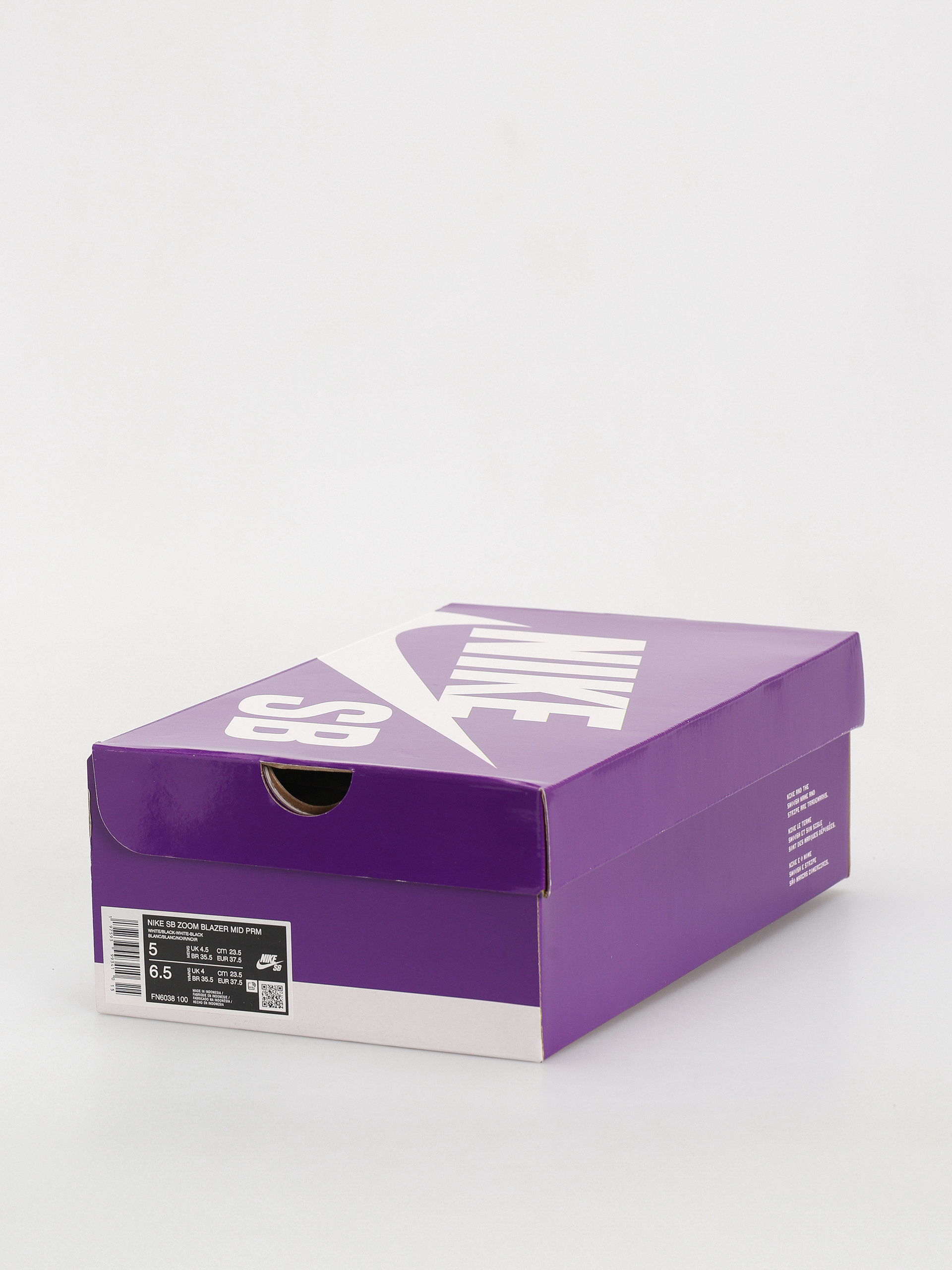 Обувки Nike SB Zoom Blazer Mid Premium (white/black white black)