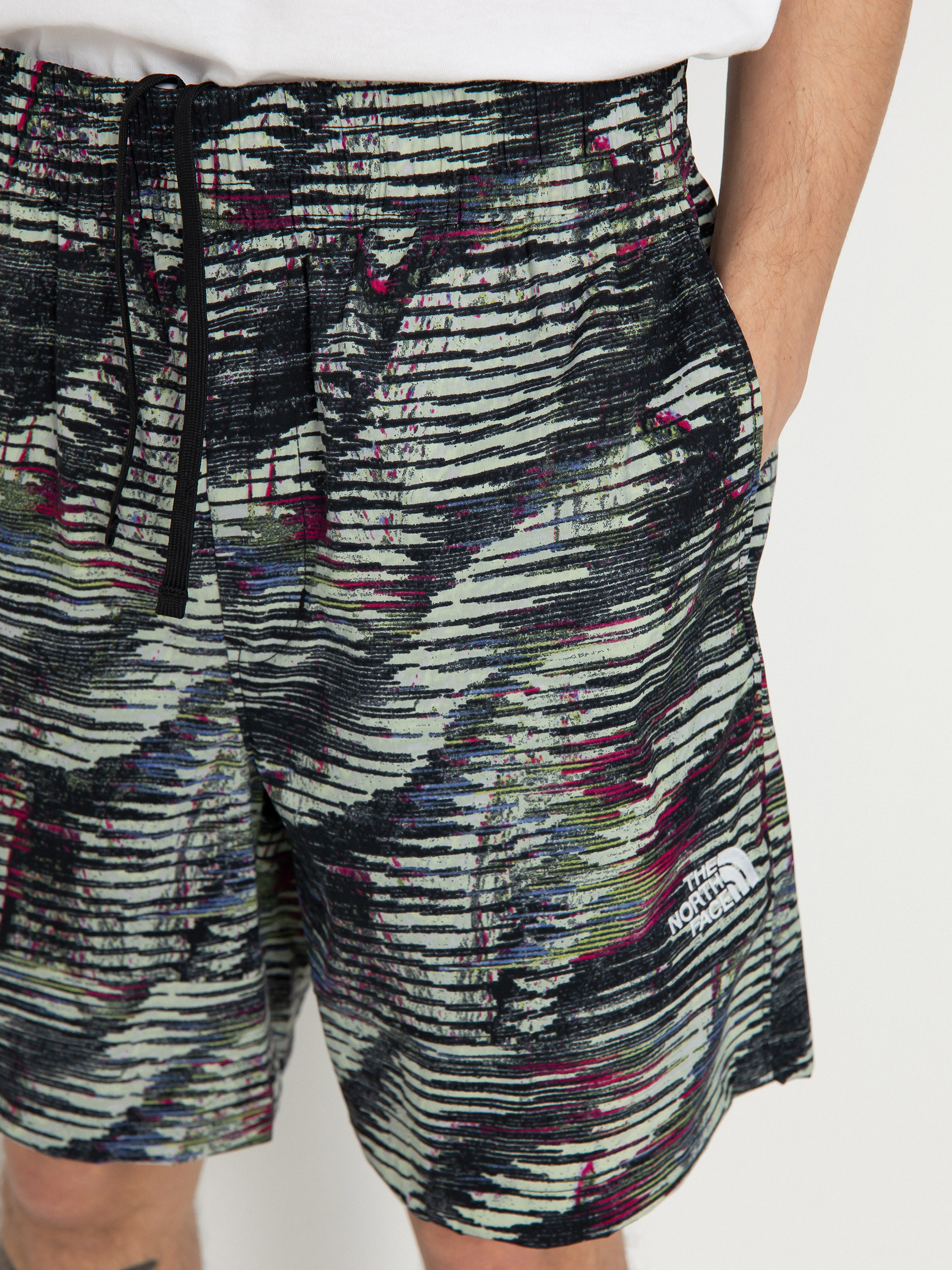 Къси панталони The North Face Tnf Easy Wind (tnf black beta flash pr)