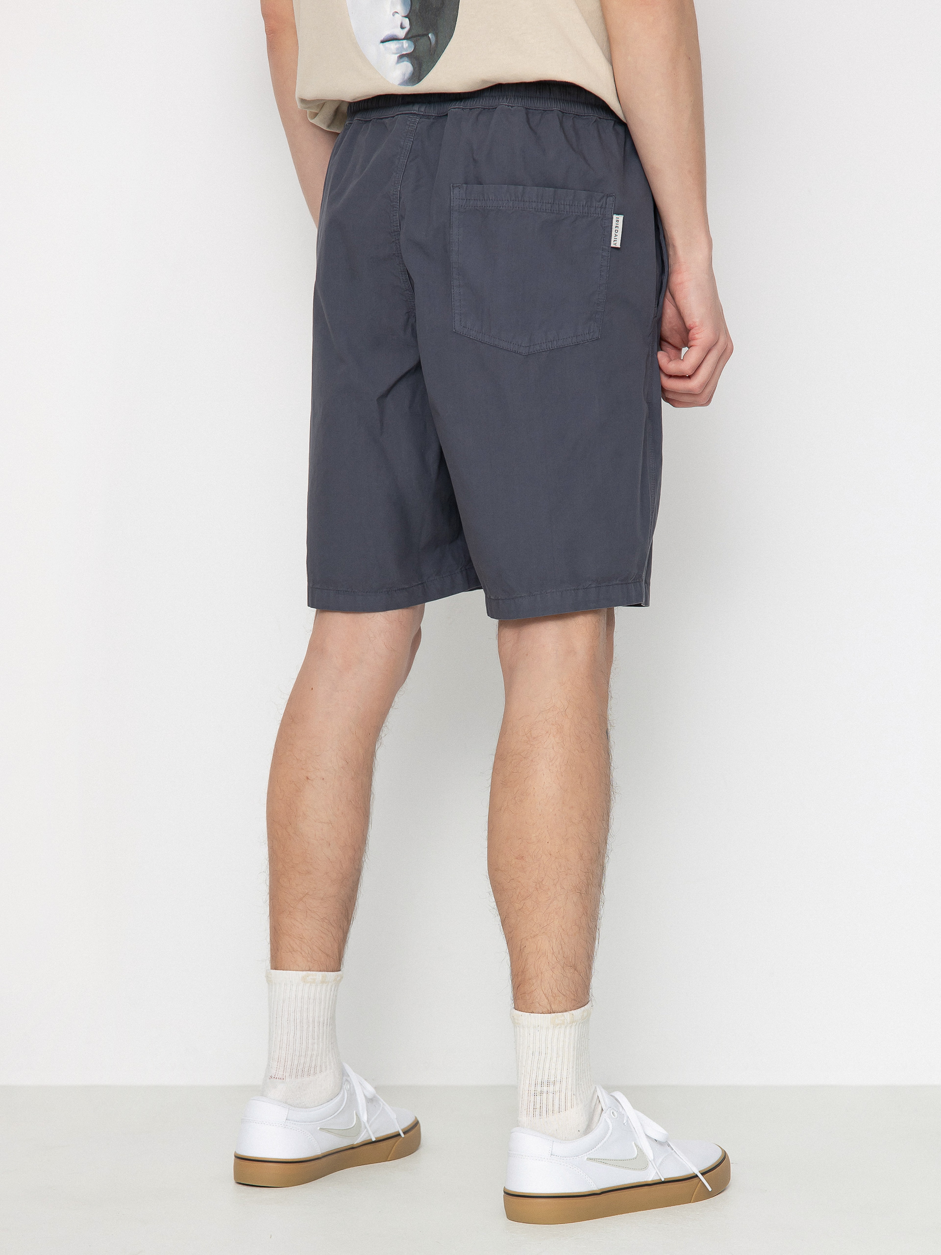 Къси панталони Iriedaily City Relax (dark steel)