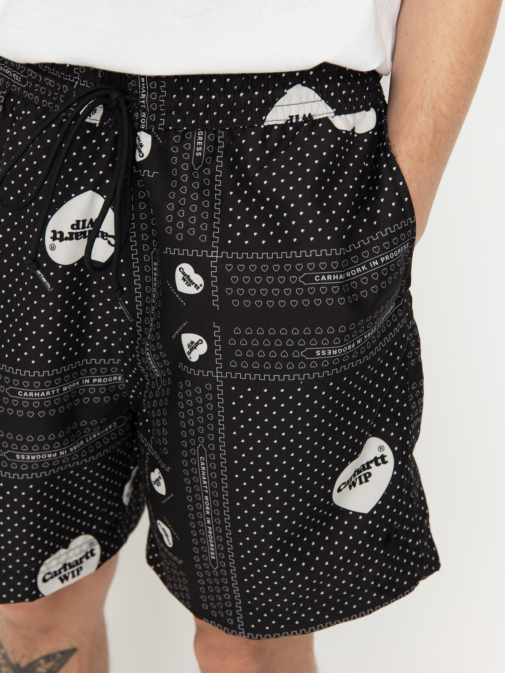 Къси панталони Carhartt WIP Slater Swim (heart bandana print/black)