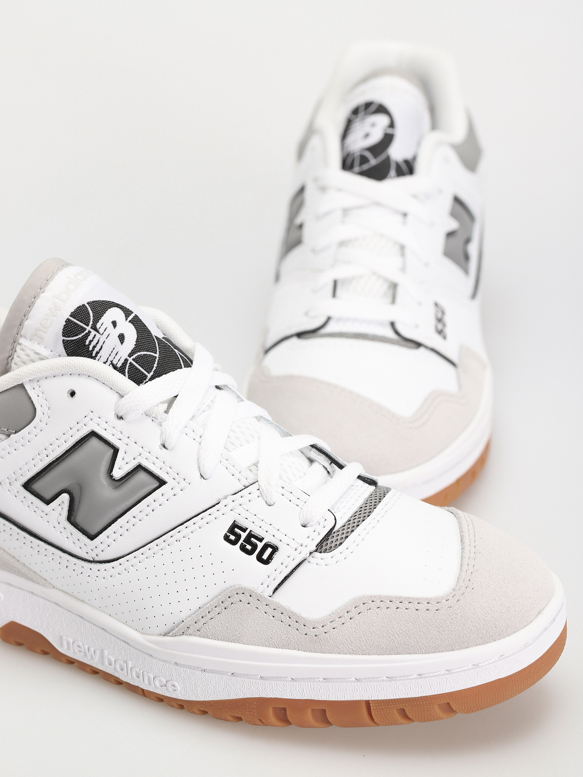 Обувки New Balance 550 (white slate grey)