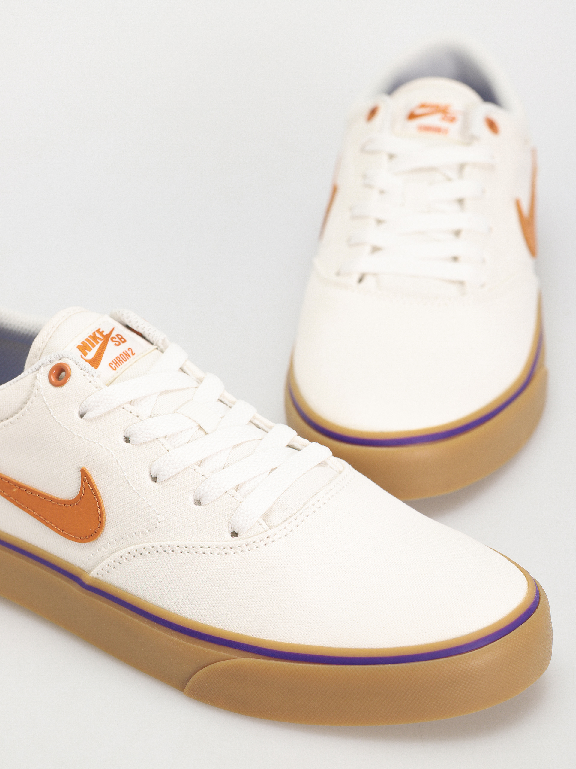 Обувки Nike SB Chron 2 Canvas (summit white/monarch summit white)