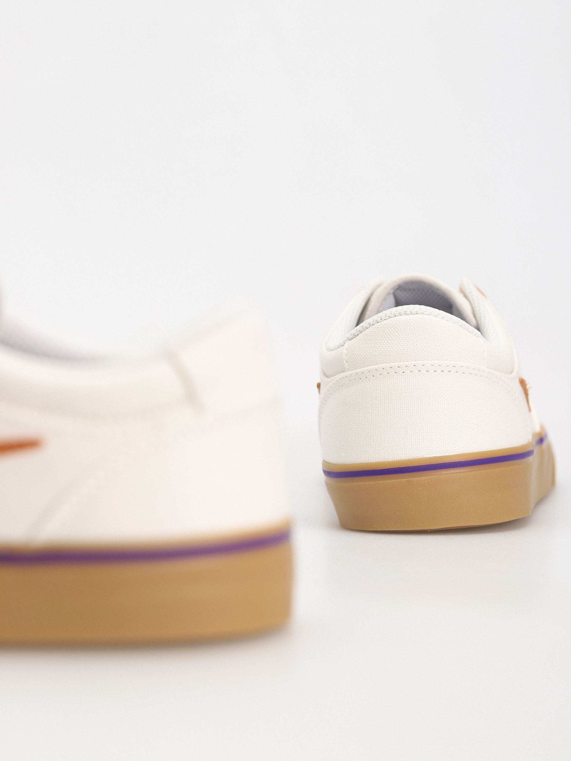 Обувки Nike SB Chron 2 Canvas (summit white/monarch summit white)