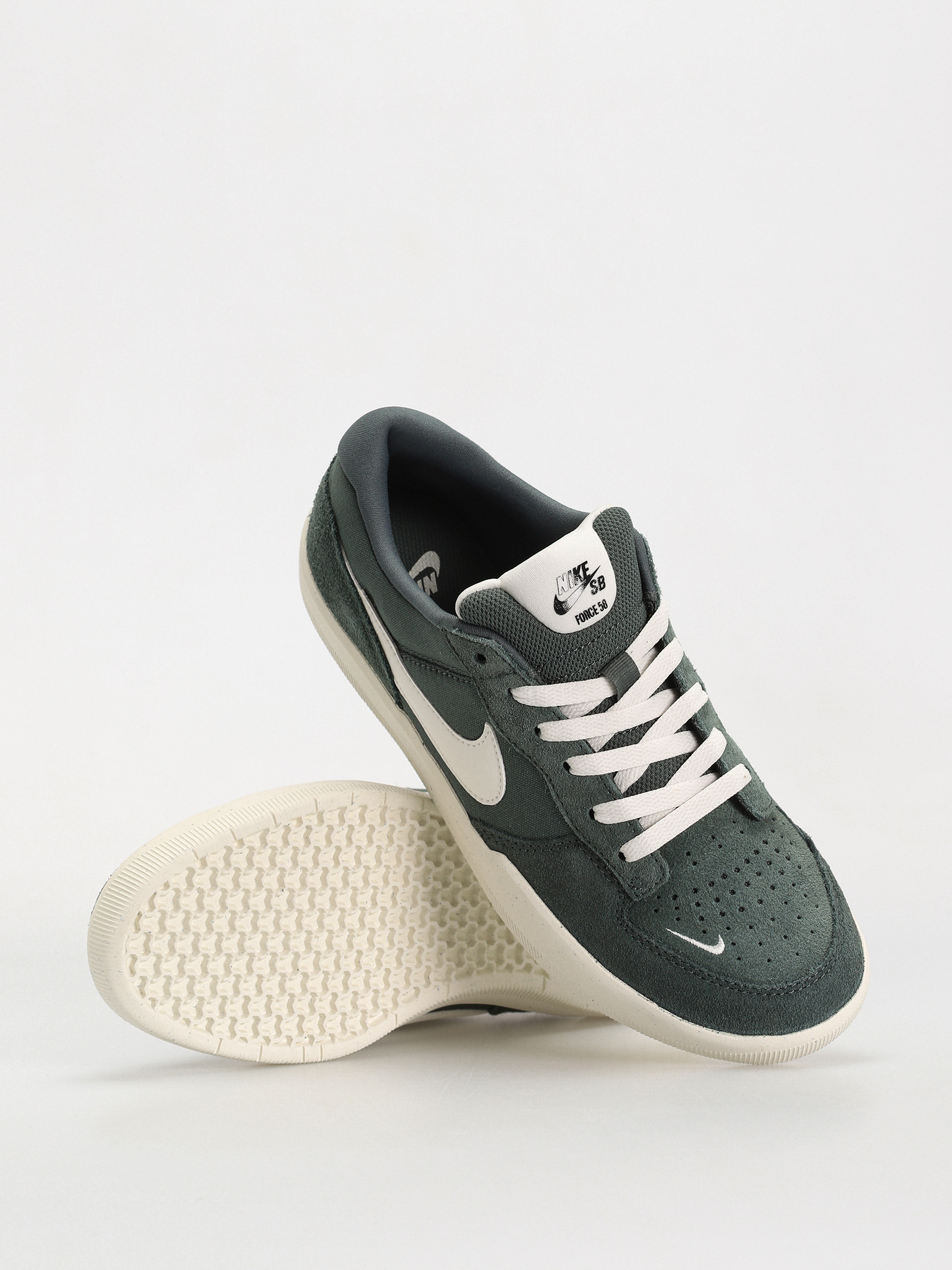 Обувки Nike SB Force 58 (vintage green/sail vintage green sail)
