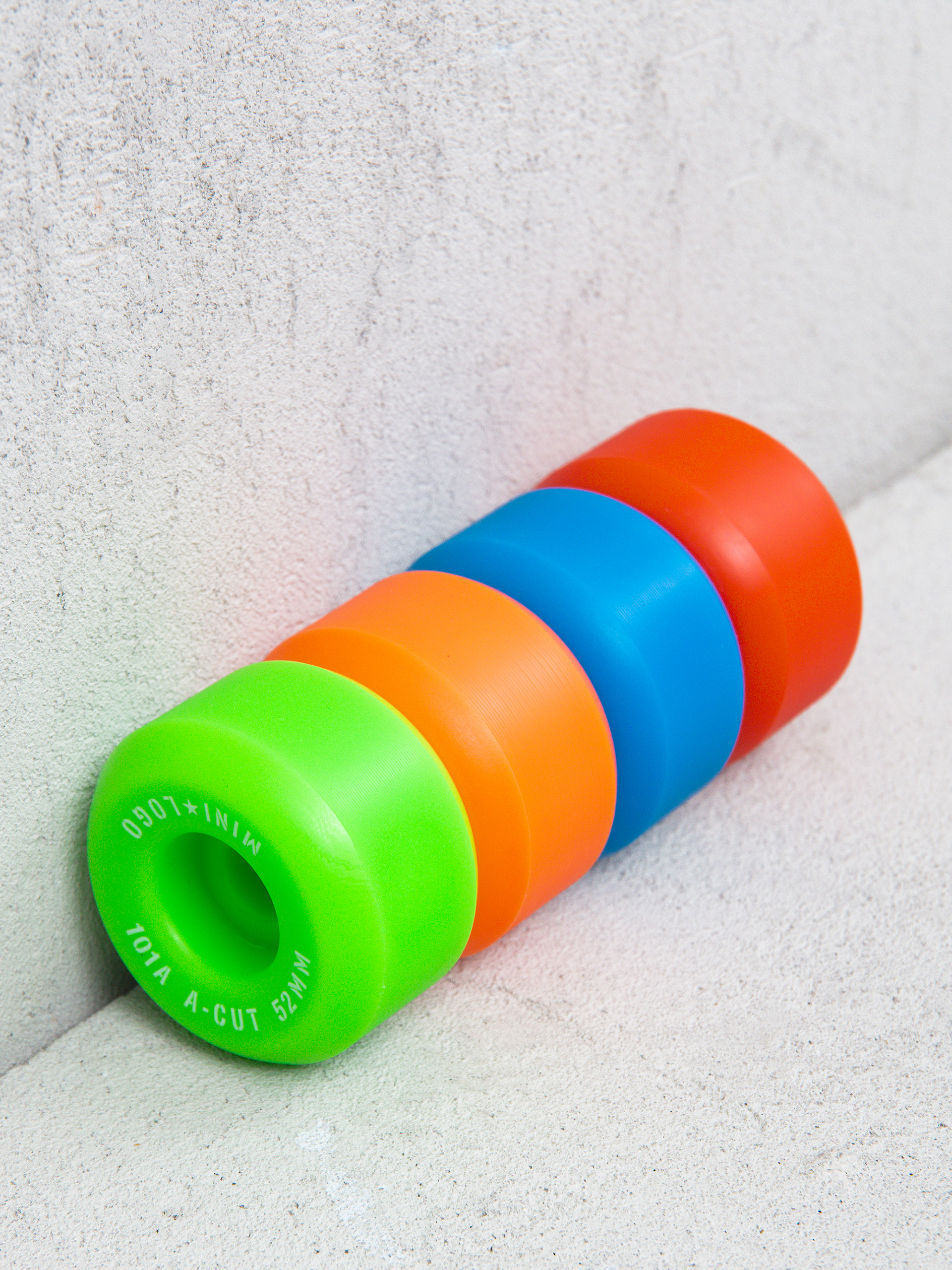 Колелца Minilogo A Cut 2 (assorted)