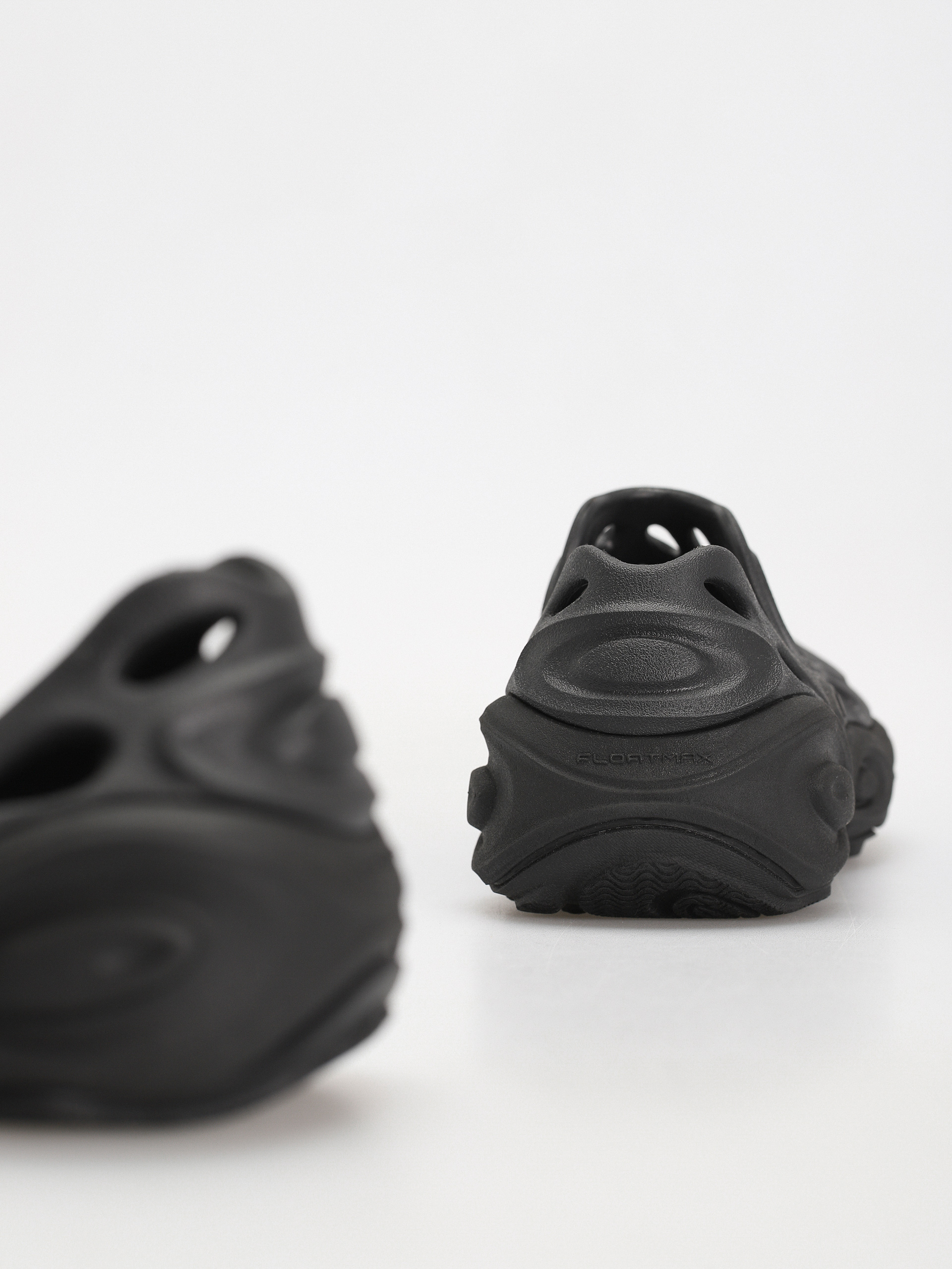 Обувки Merrell Hydro Next Gen Moc Se Wmn (black)