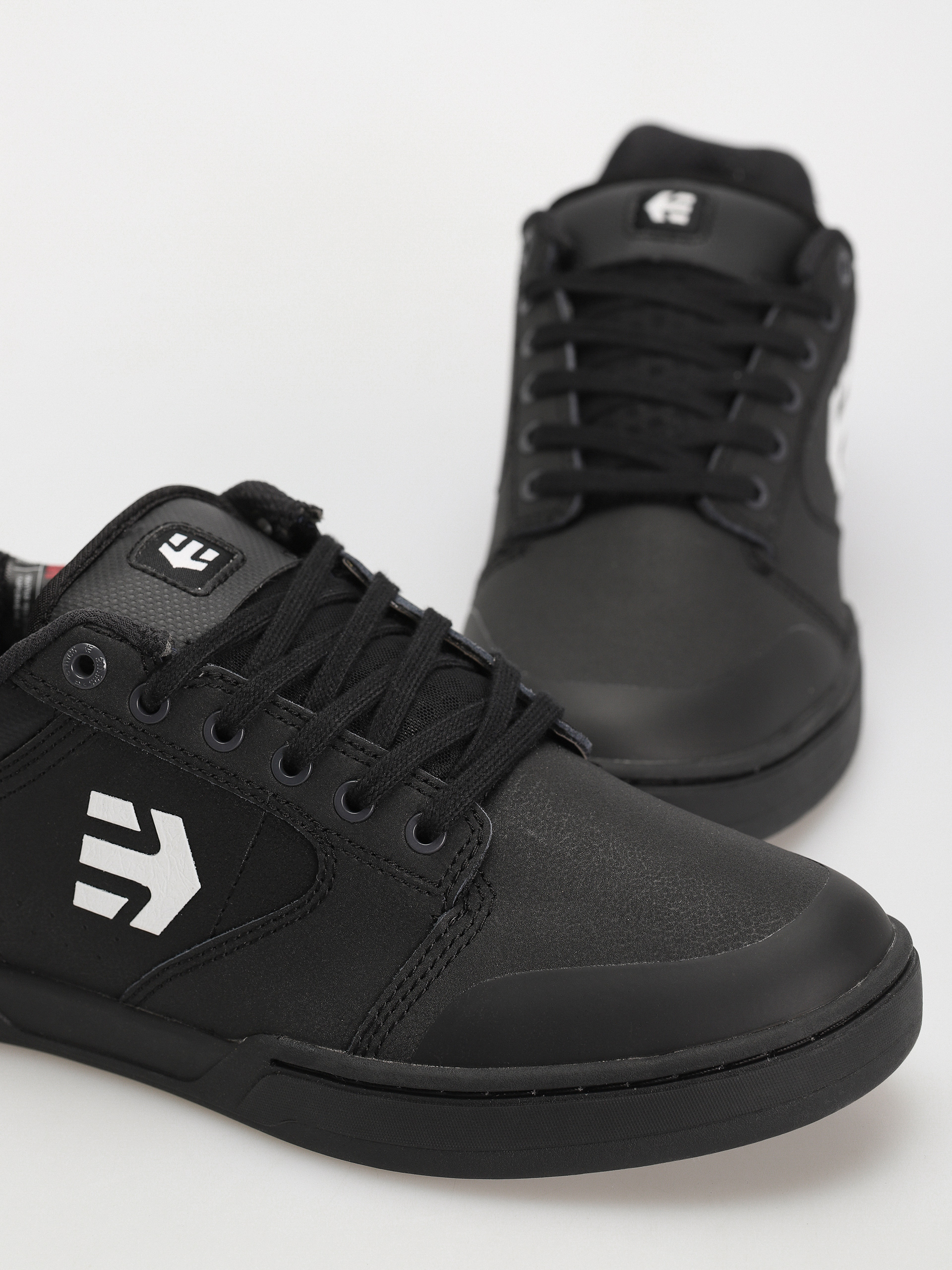 Обувки Etnies Camber Michelin (black/white)