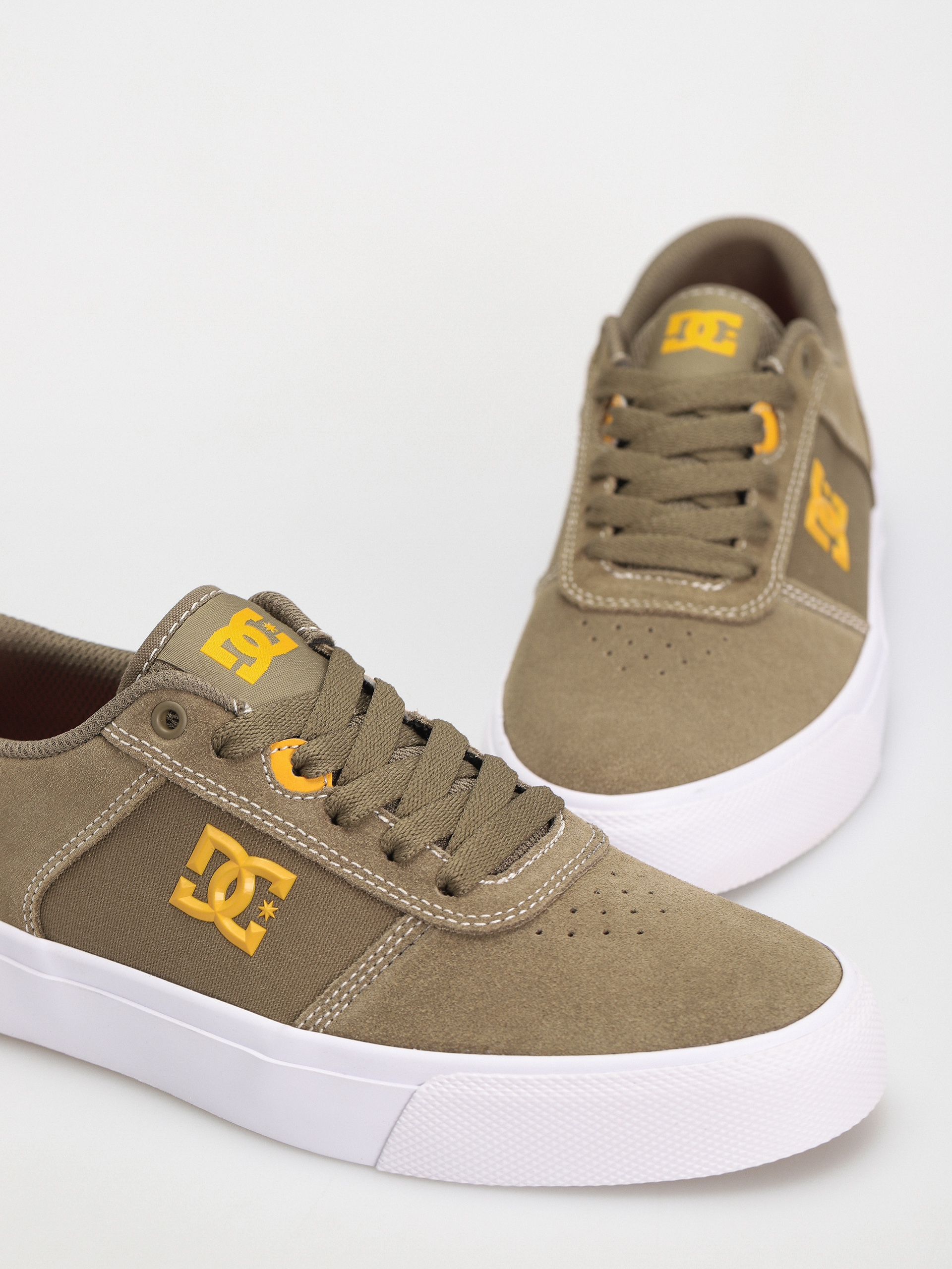 Обувки DC Teknic S (army/olive)