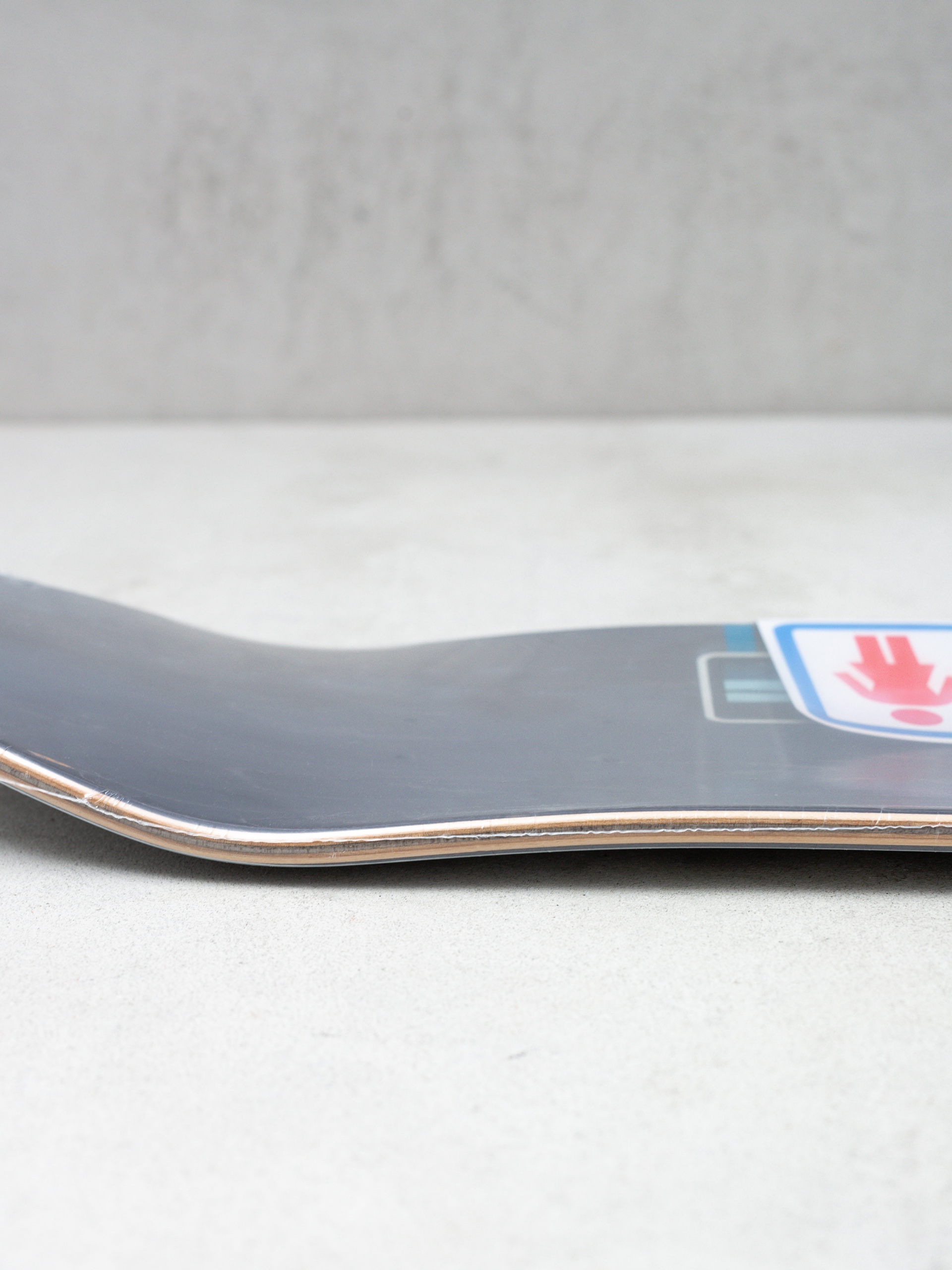 Дъска Girl Skateboard Davis 93 Til (white/light blue)