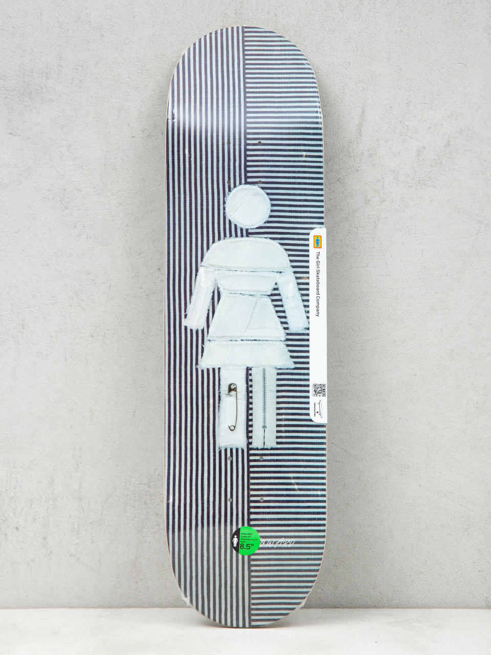 Дъска Girl Skateboard Howard Scraps (white/black)