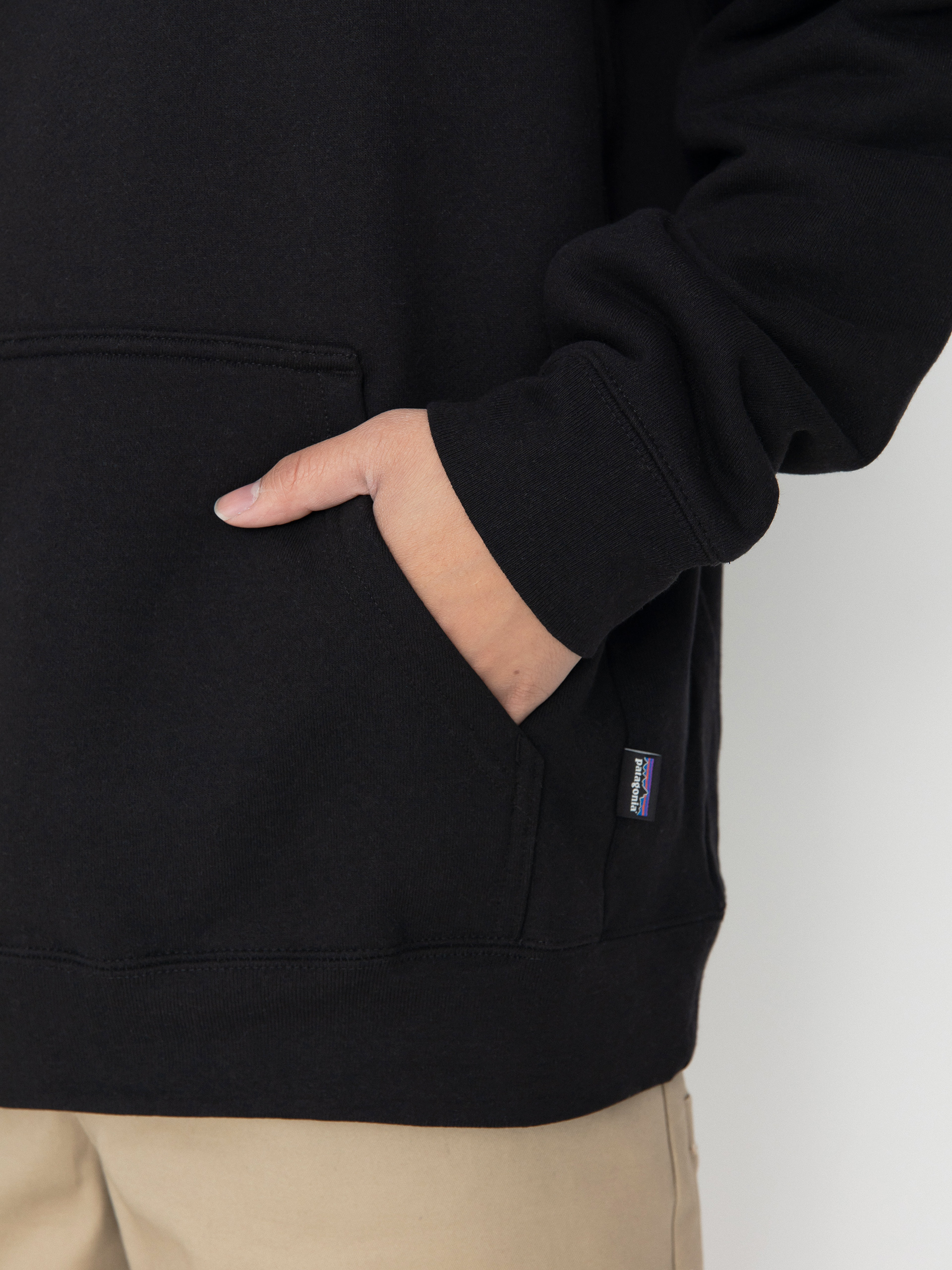 Суитшърт с качулка Patagonia P-6 Logo Uprisal HD (black)