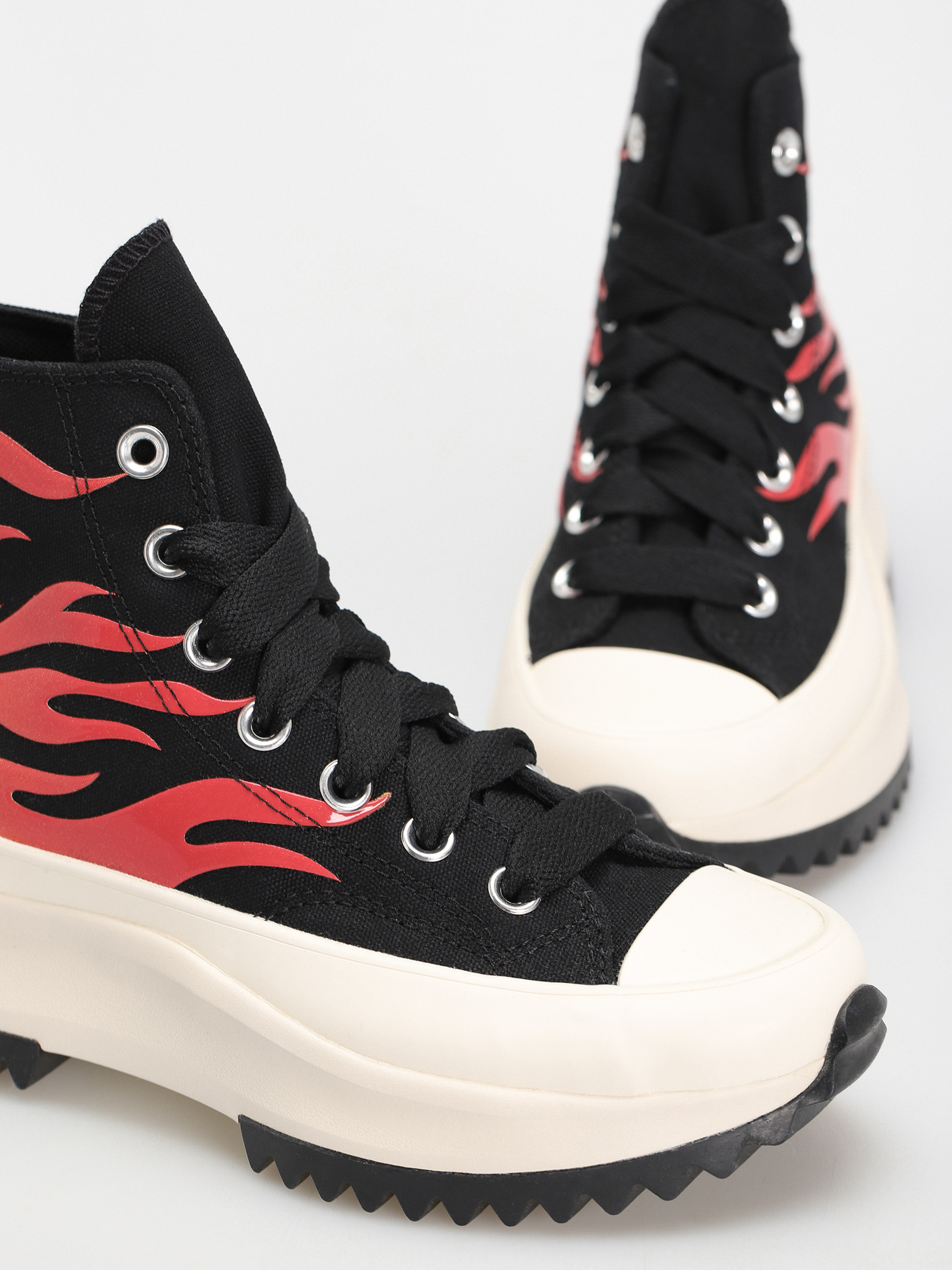 Обувки Converse Run Star Hike Hi (flames/black)