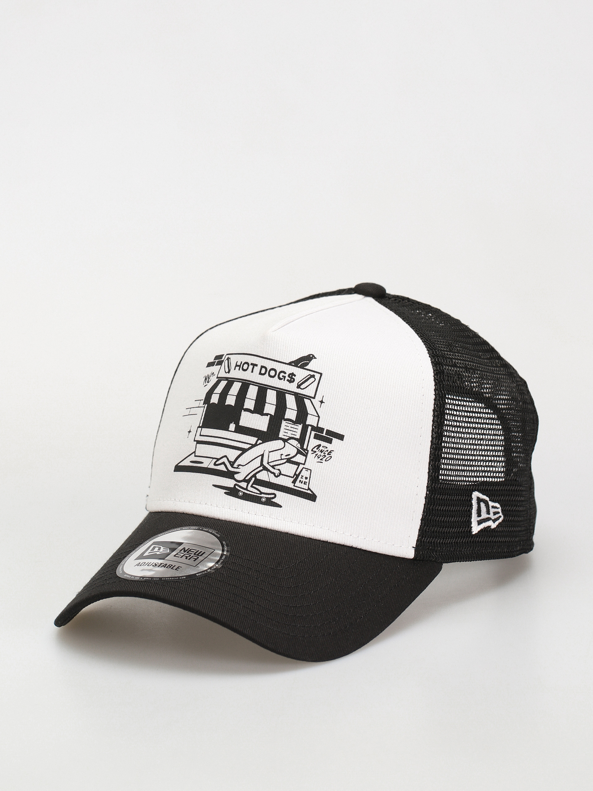 Шапка с козирка New Era Graphic Trucker (black/white)