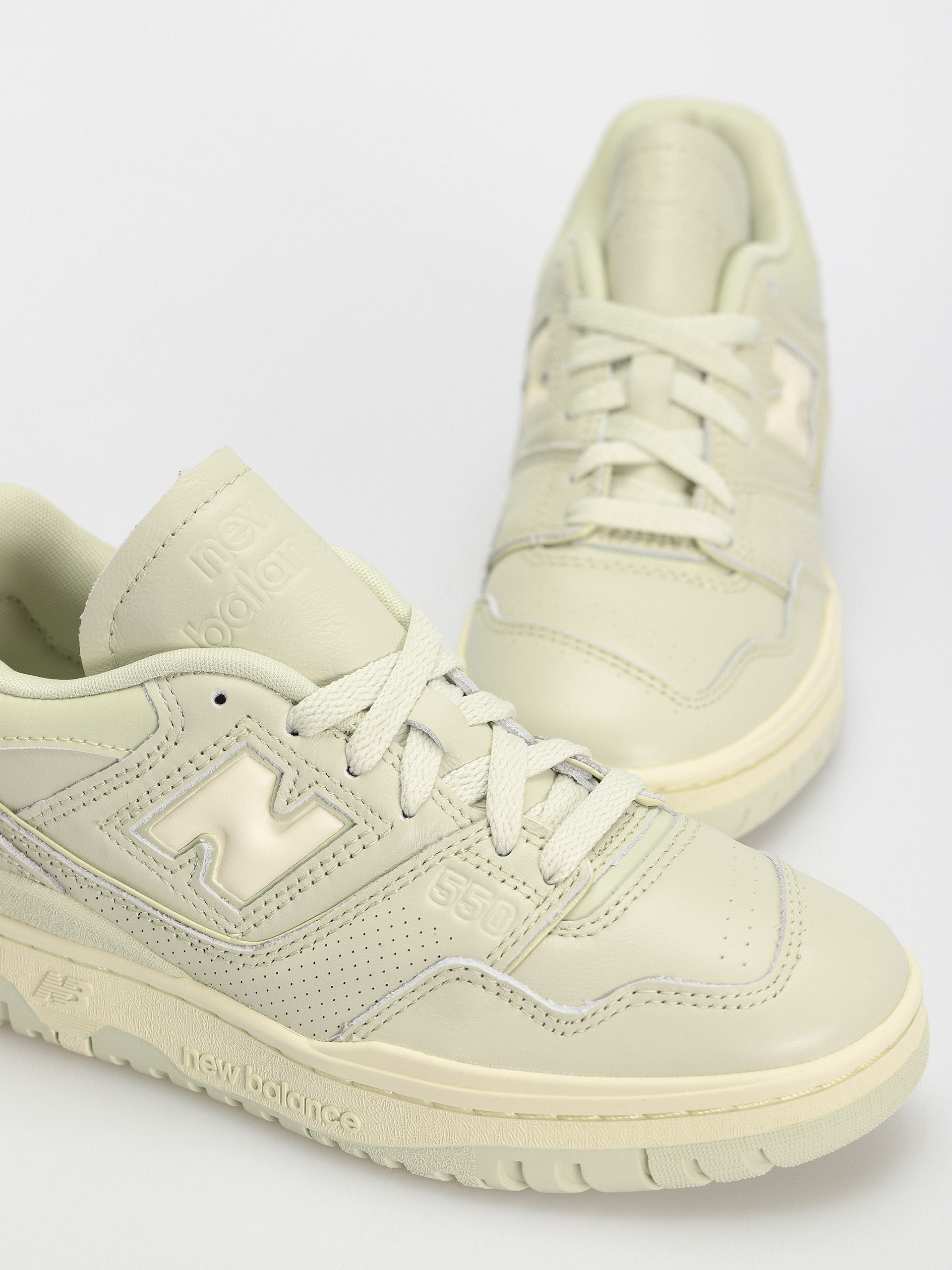 Обувки New Balance 550 (salted green)