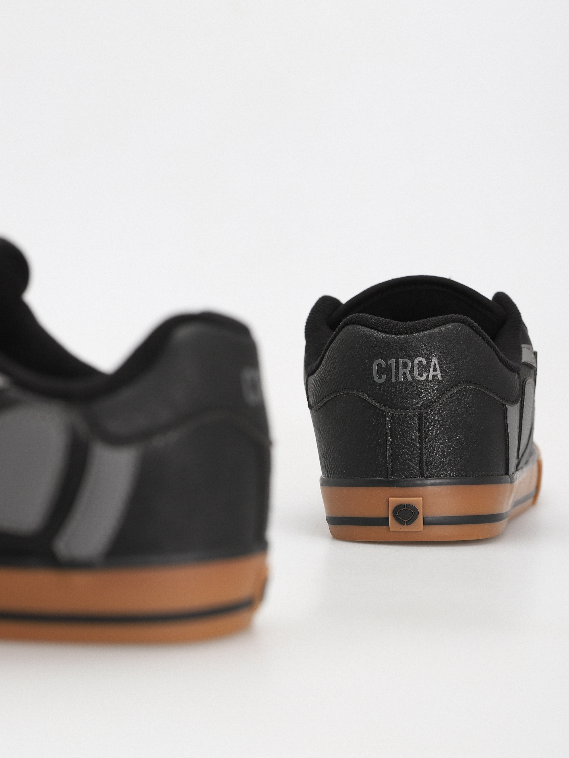 Обувки Circa 211 Vulc Bold (black/grey/gum)