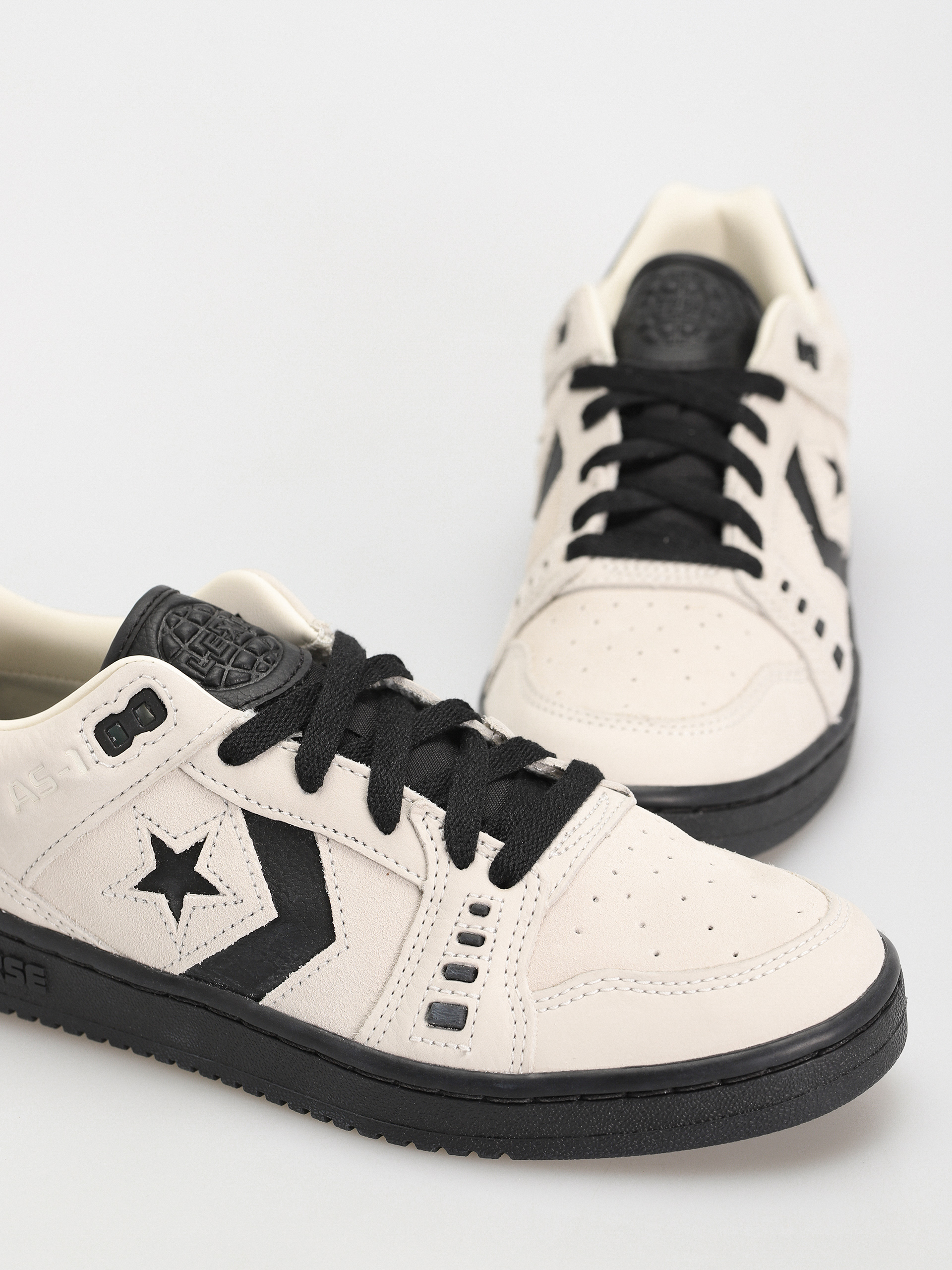 Обувки Converse As 1 Pro Ox (off white/black)