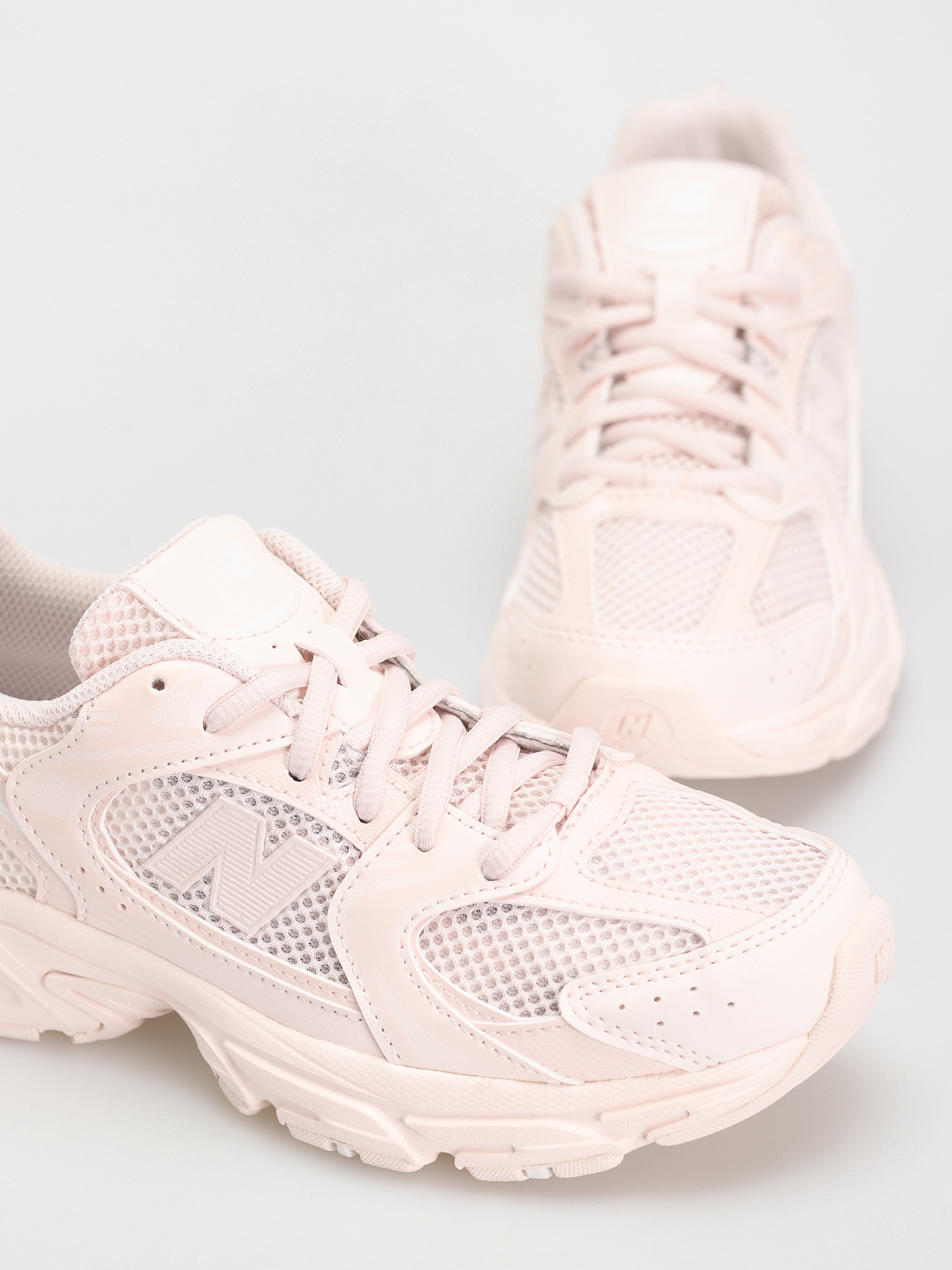 Обувки New Balance 530 JR (washed pink)