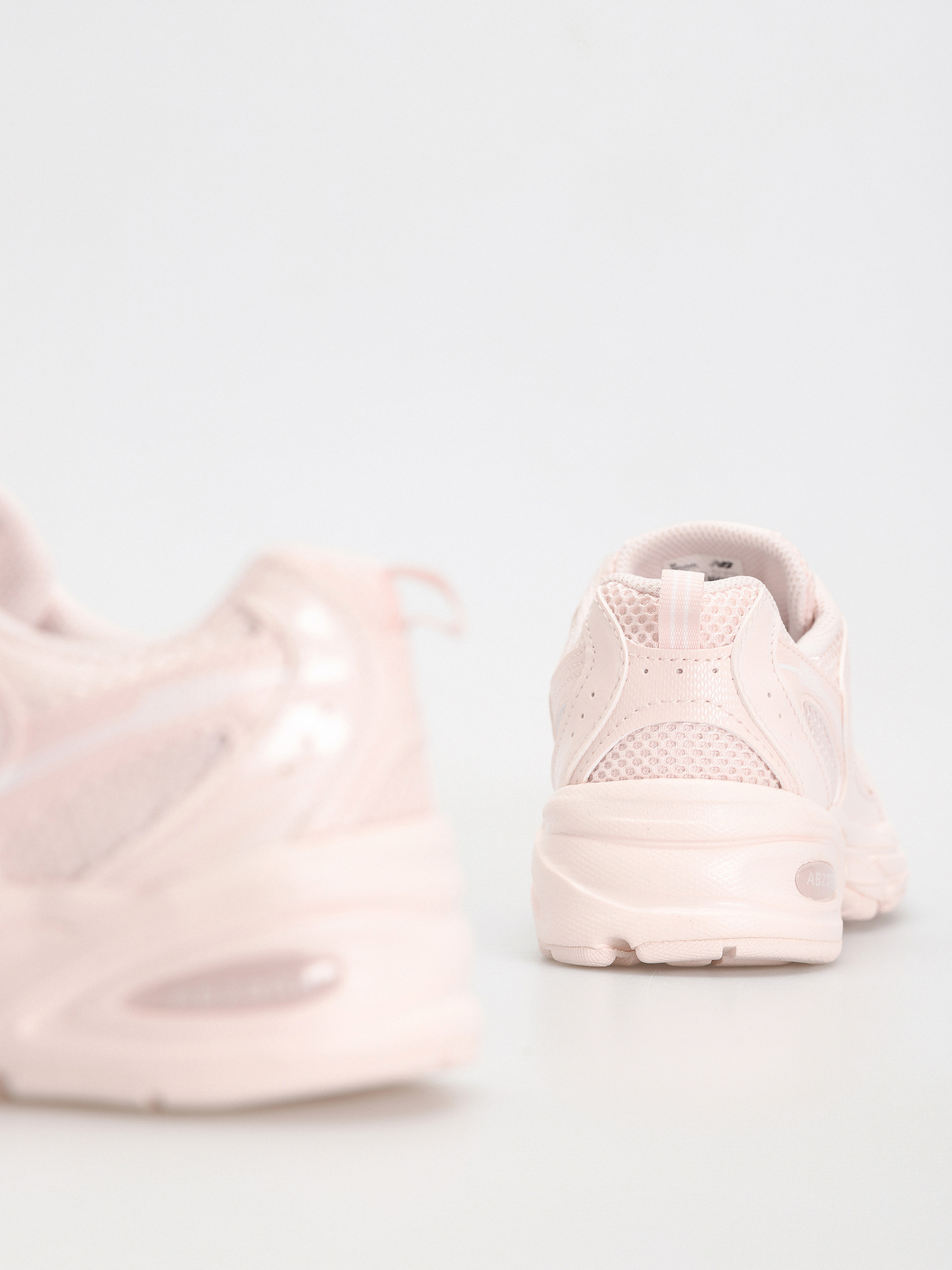 Обувки New Balance 530 JR (washed pink)