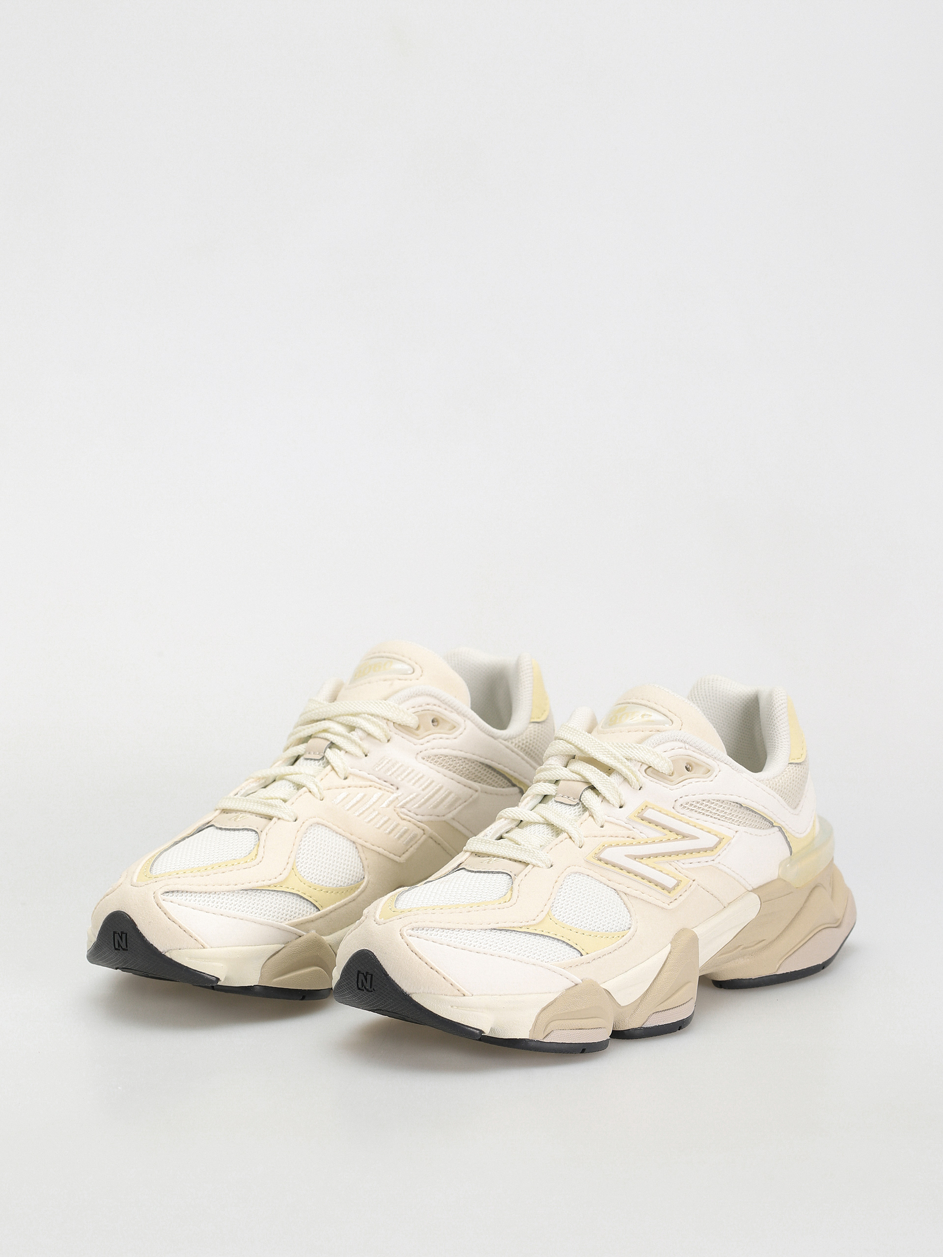 Обувки New Balance 9060 JR (sea salt)