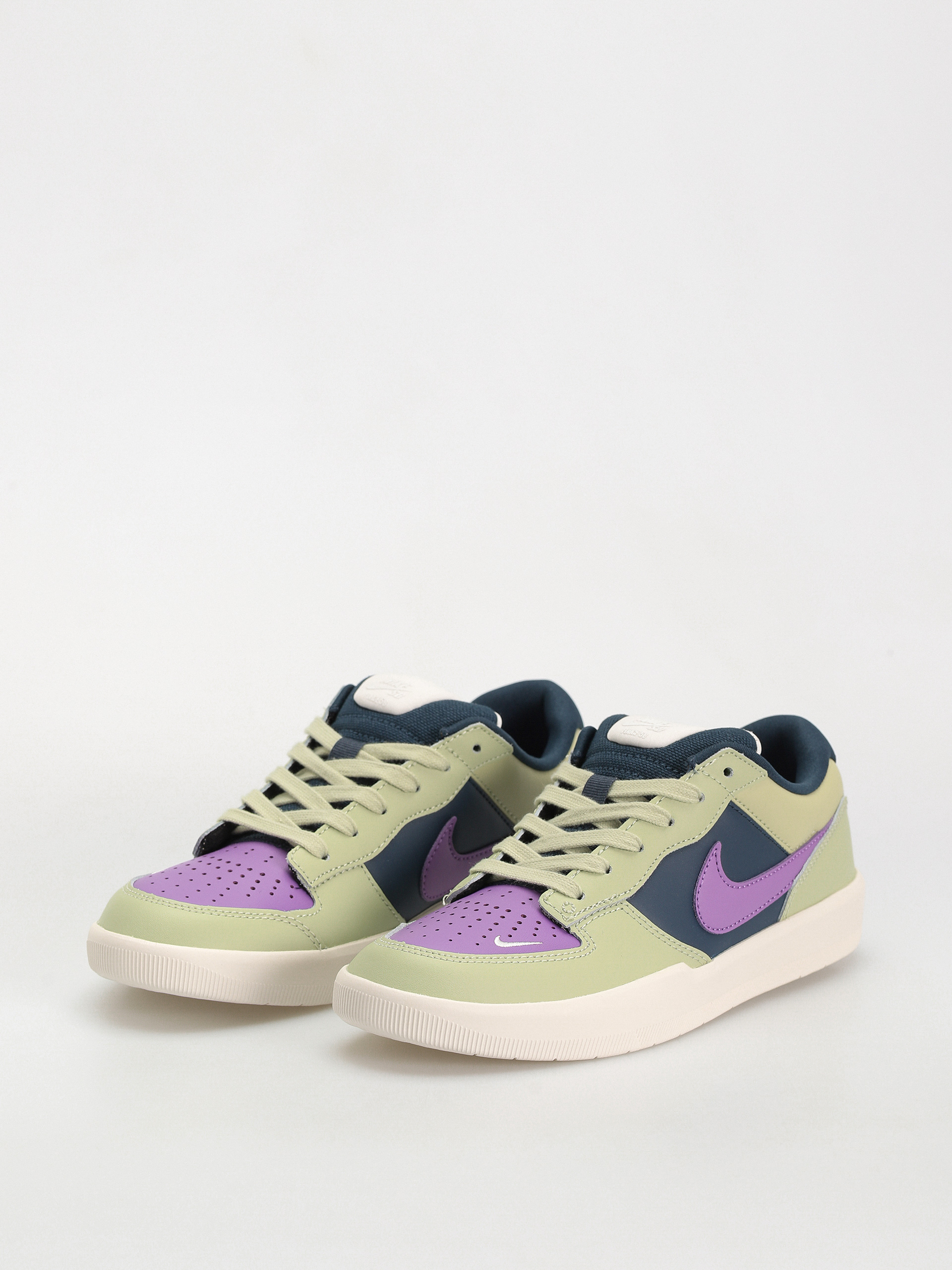Обувки Nike SB Force 58 Premium (olive aura/black raspberry armory navy)