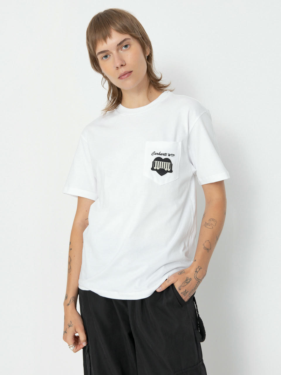 Тениска Carhartt WIP Heart Train Pocket Wmn (white)