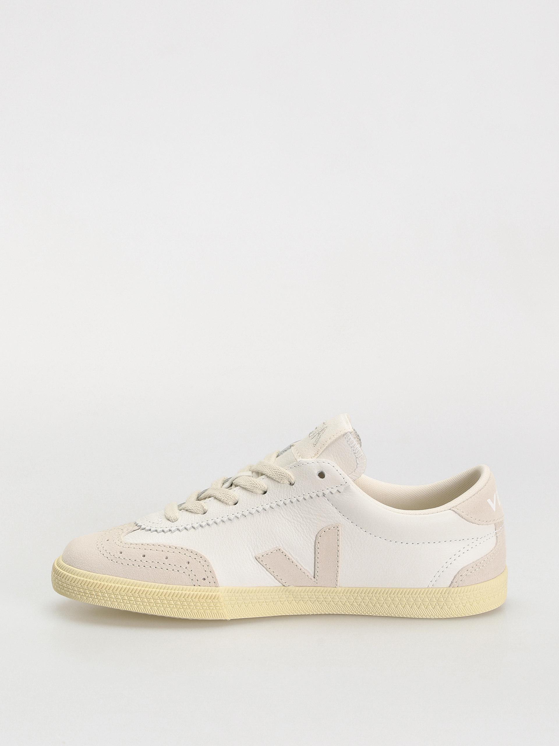 Обувки Veja Volley Wmn (white natural)