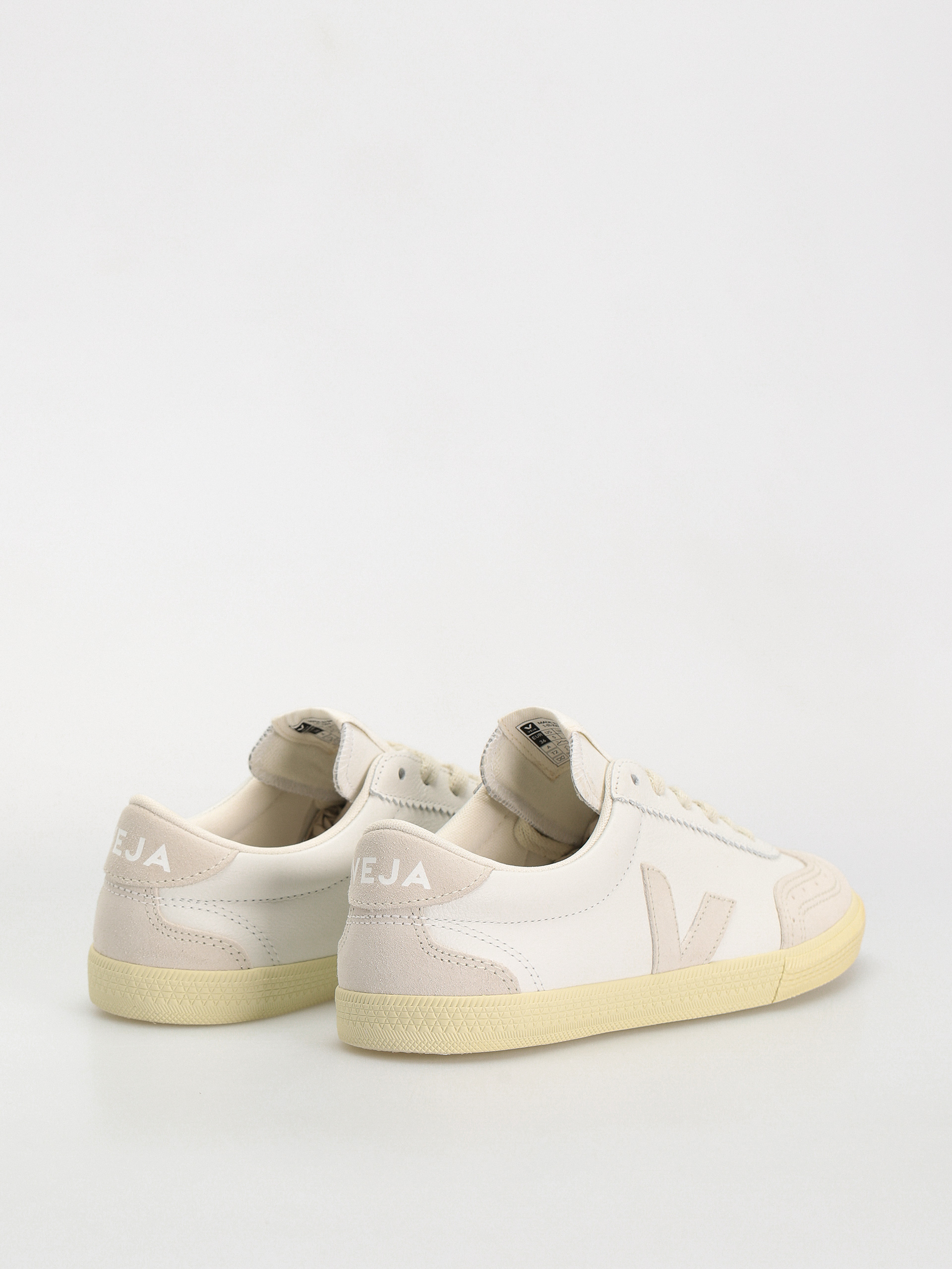 Обувки Veja Volley Wmn (white natural)