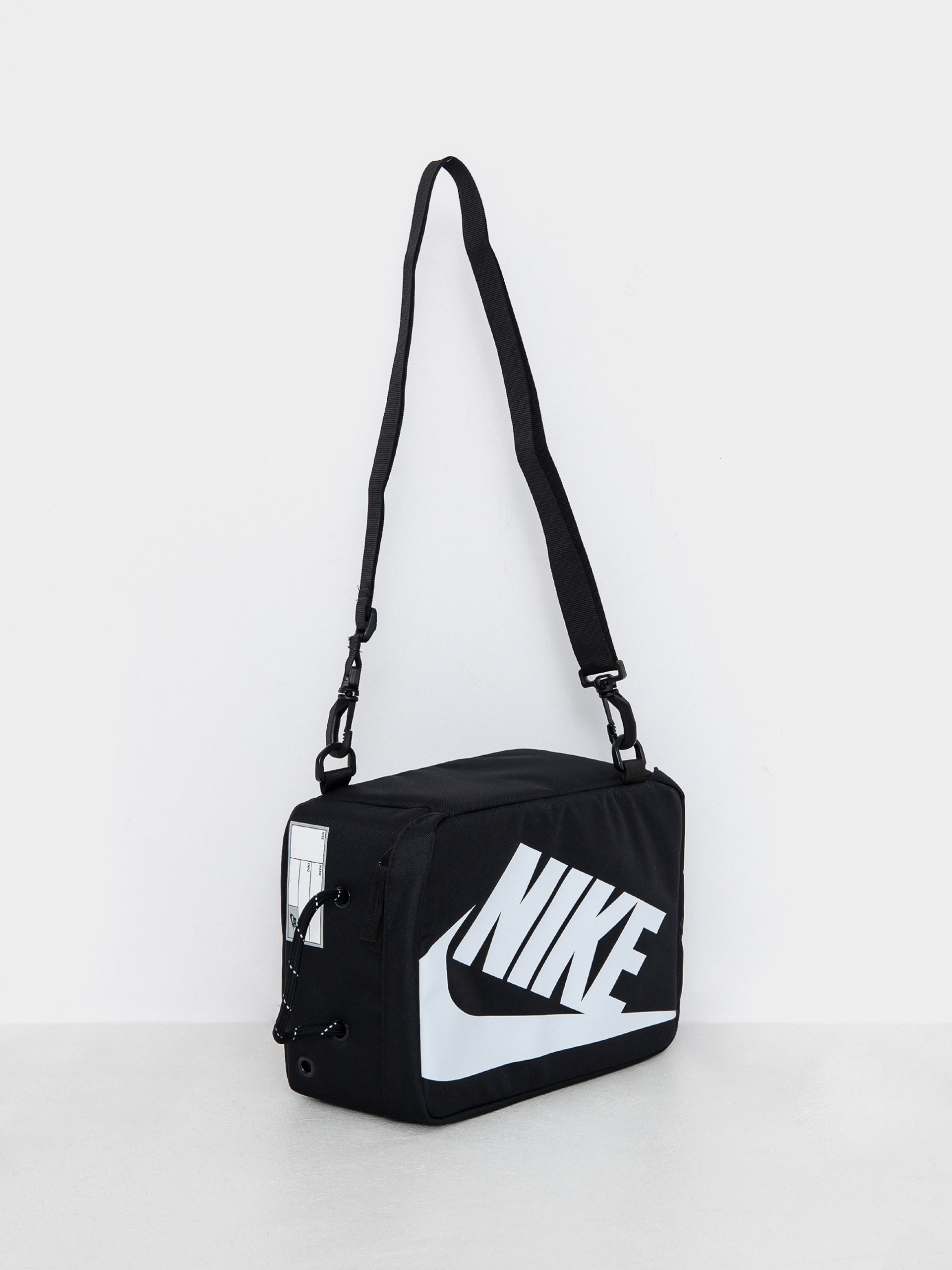 Чанта Nike SB Box (black/black/white)