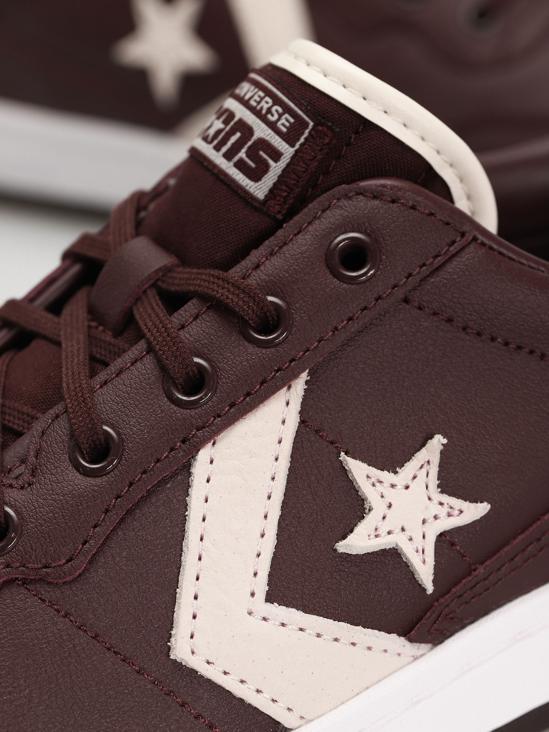 Обувки Converse Fastbreak Pro (bloodstone/egret/white)