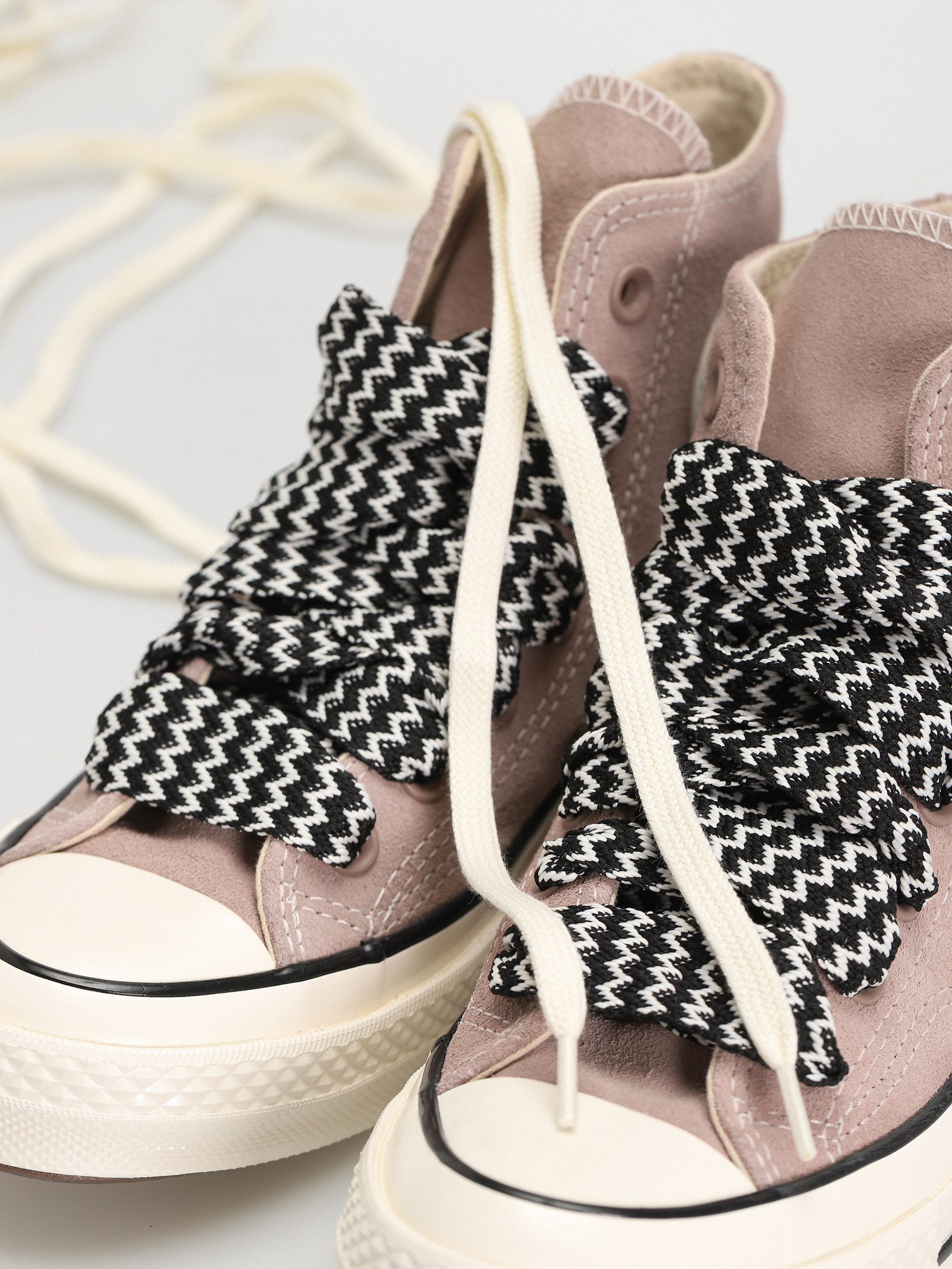 Кецове Converse Chuck 70 Hi (bite the dust/egret/light dune)