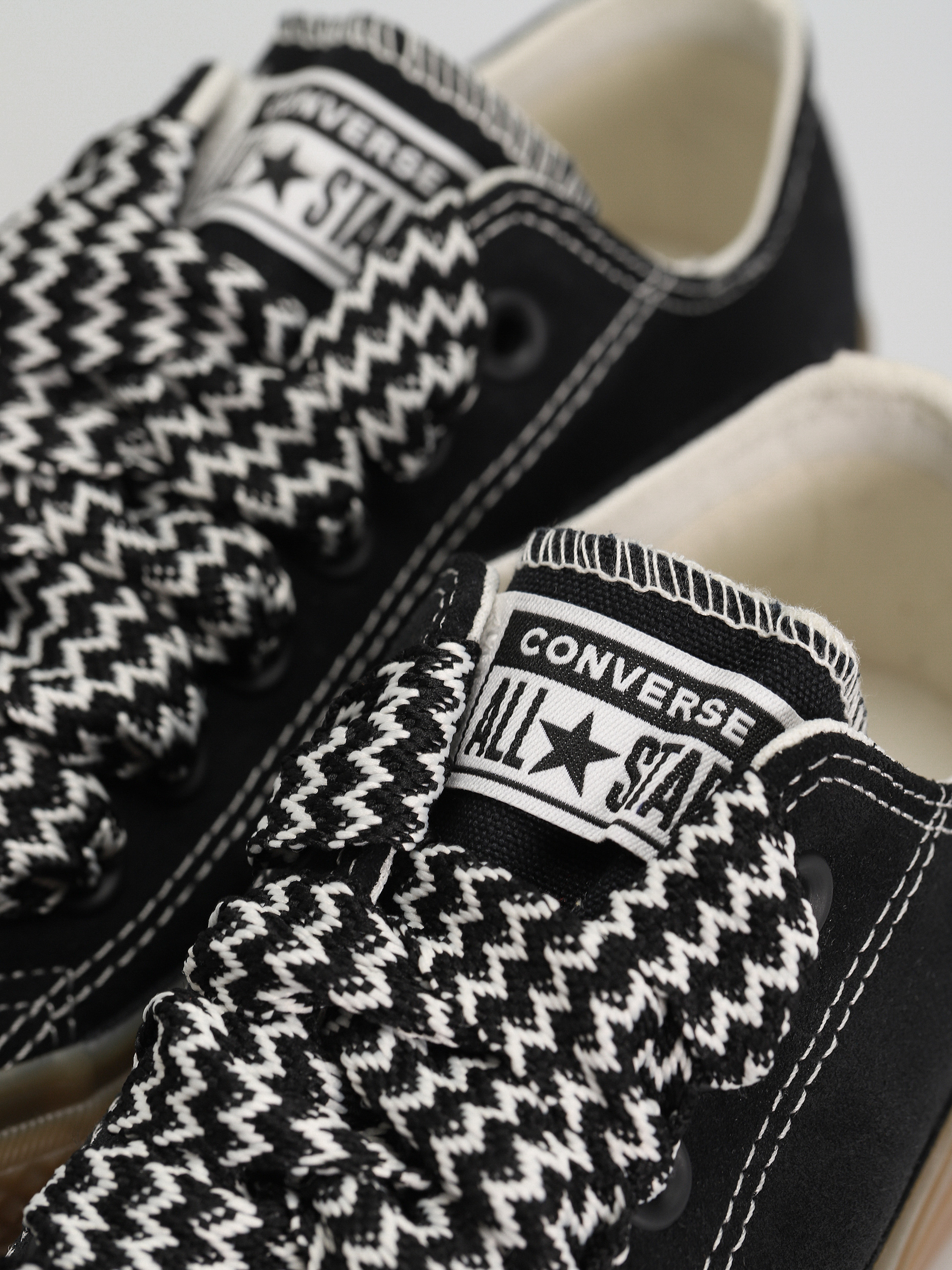 Кецове Converse Chuck Taylor All Star Lift Hi Wmn (black/egret/light brown)