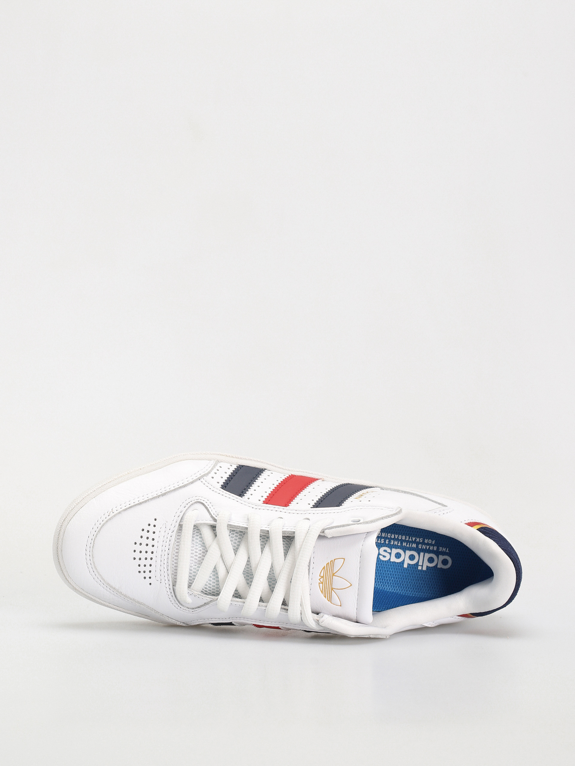 Обувки adidas Tyshawn LOW (ftwwht/betsca/goldmt)
