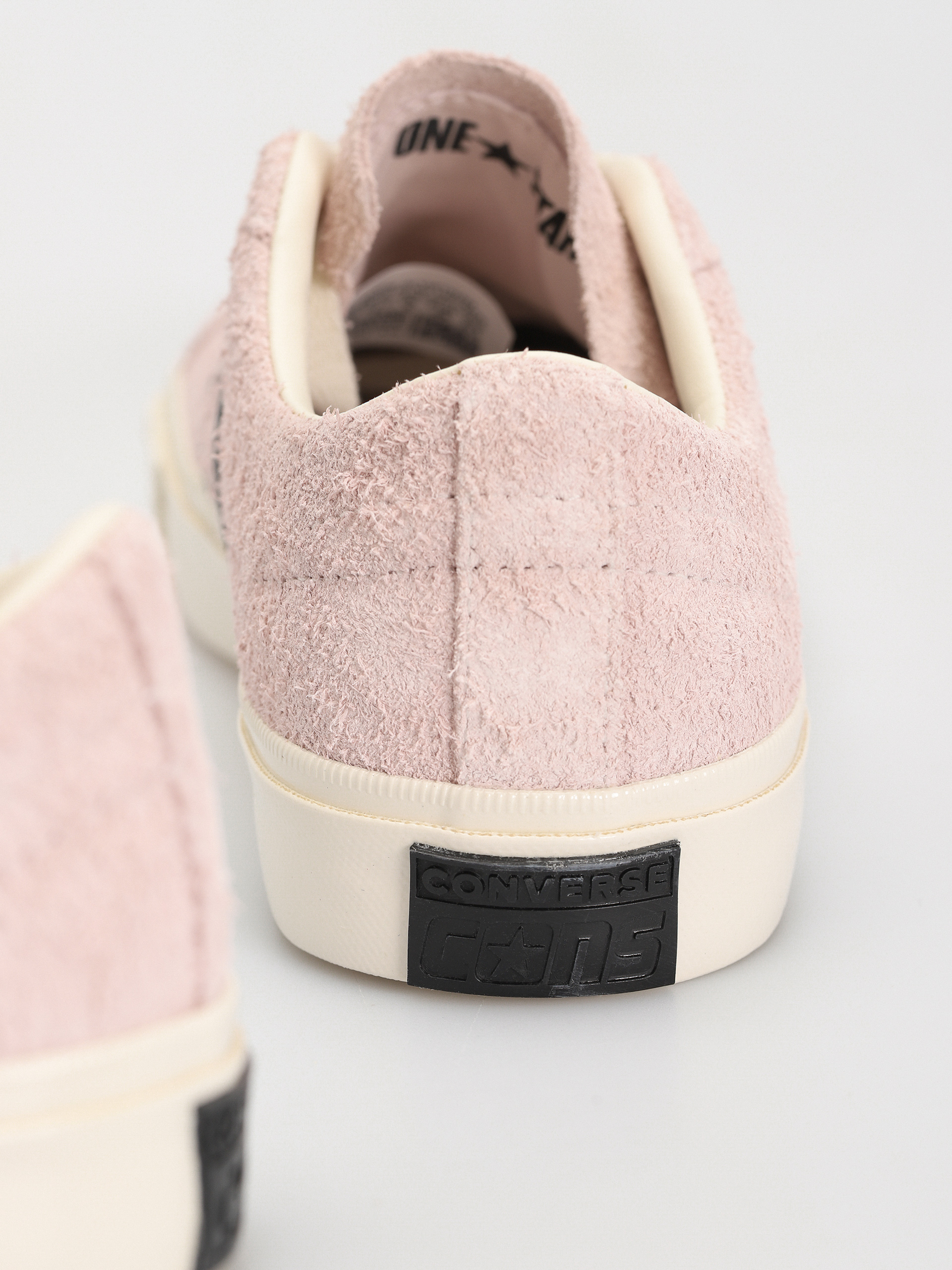 Обувки Converse One Star Academy Pro Ox (blush hush/egret/black)