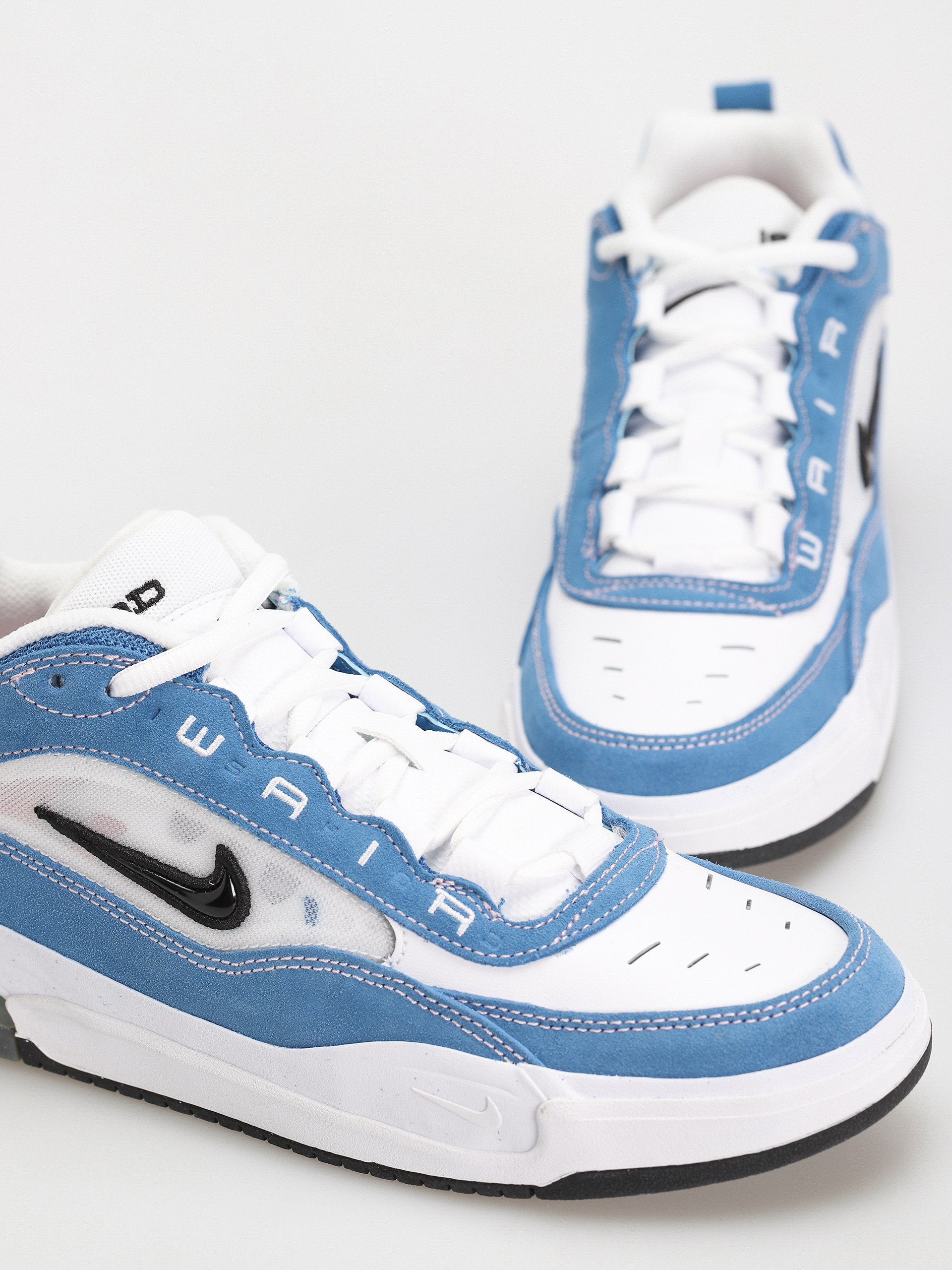 Обувки Nike SB Air Max Ishod (star blue/black white med soft pink)