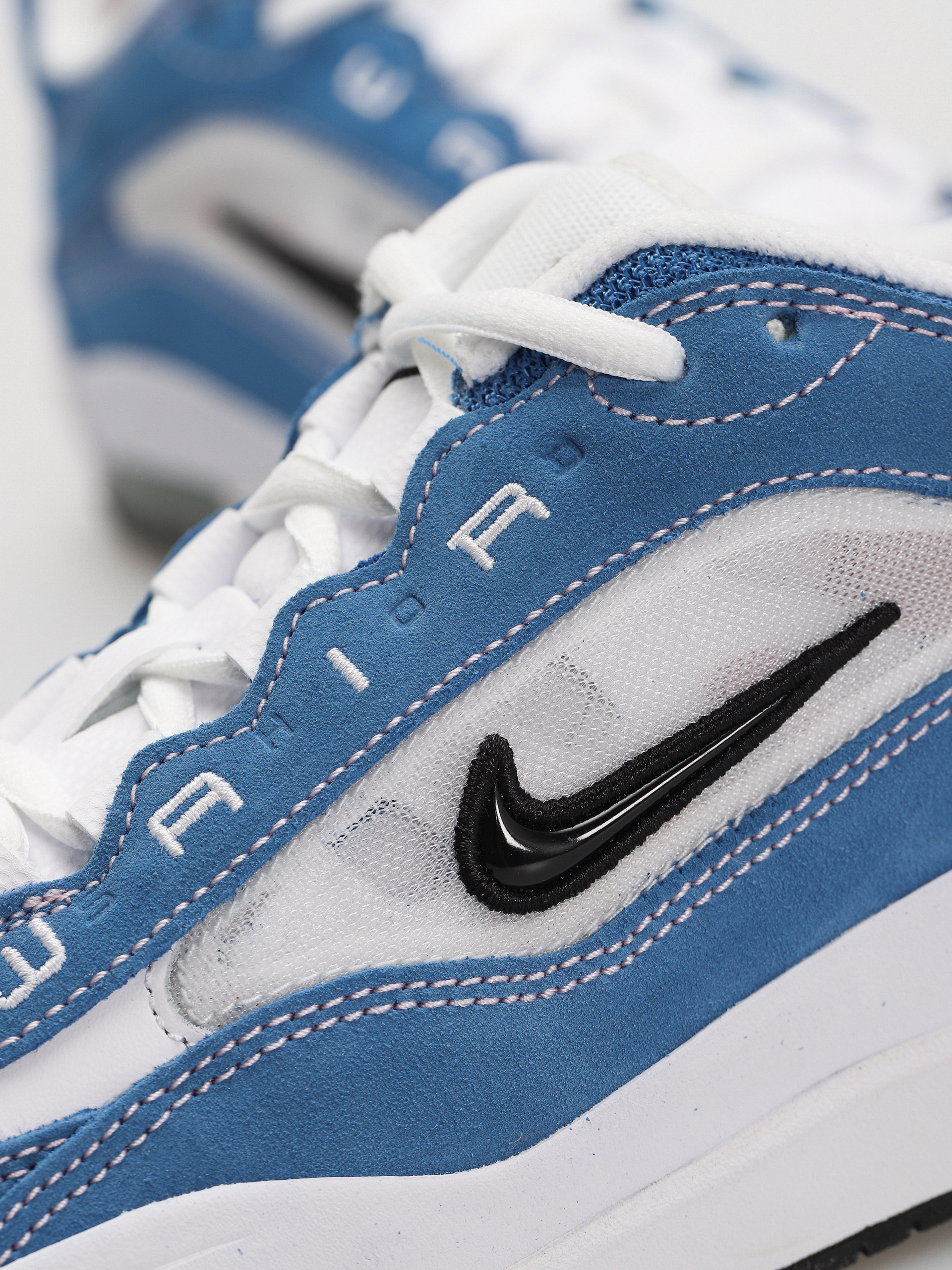 Обувки Nike SB Air Max Ishod (star blue/black white med soft pink)