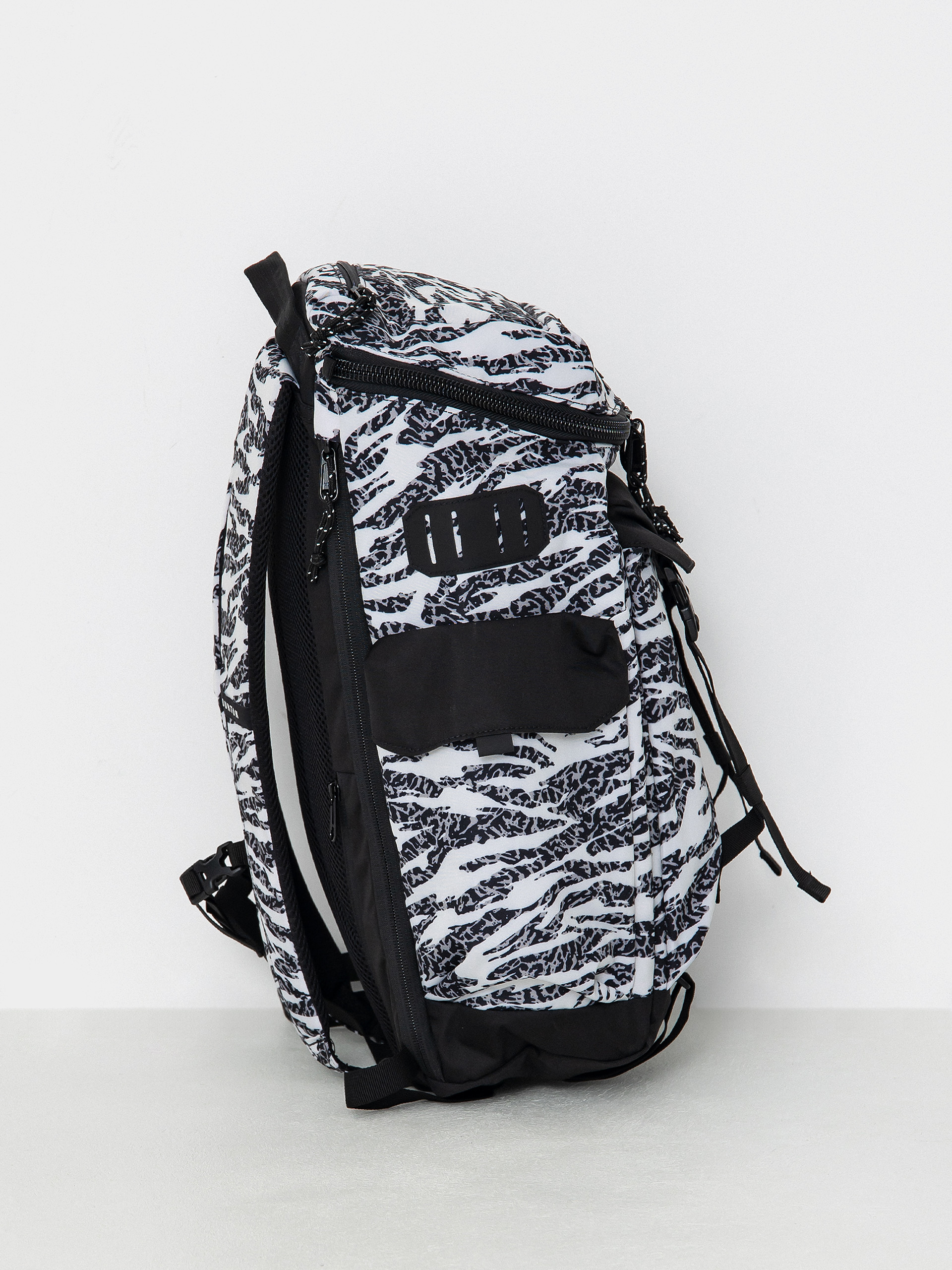 Раница Burton Annex 2.0 28L (zebra camo)