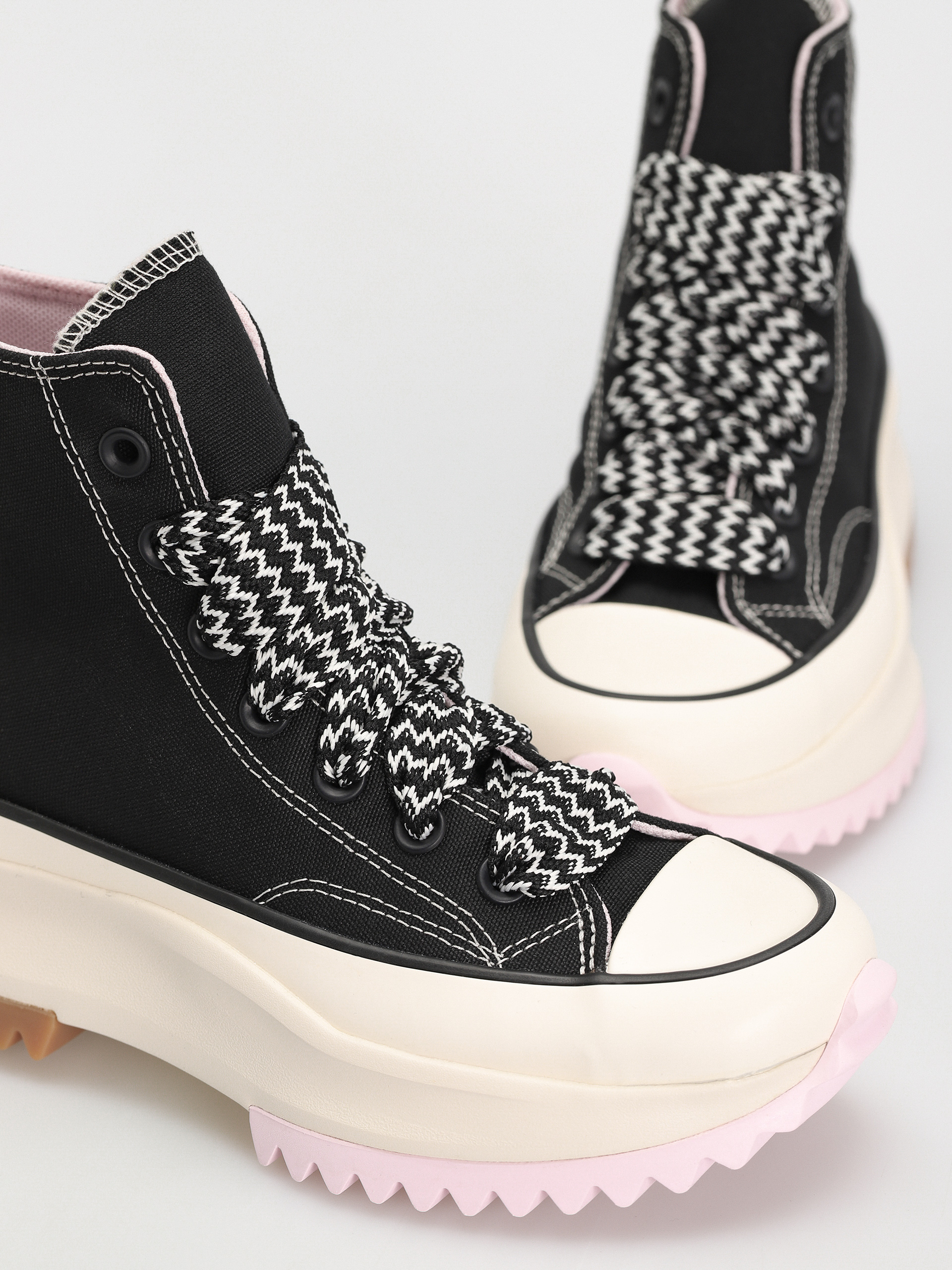 Обувки Converse Run Star Hike Hi (black/pink foam/egret)