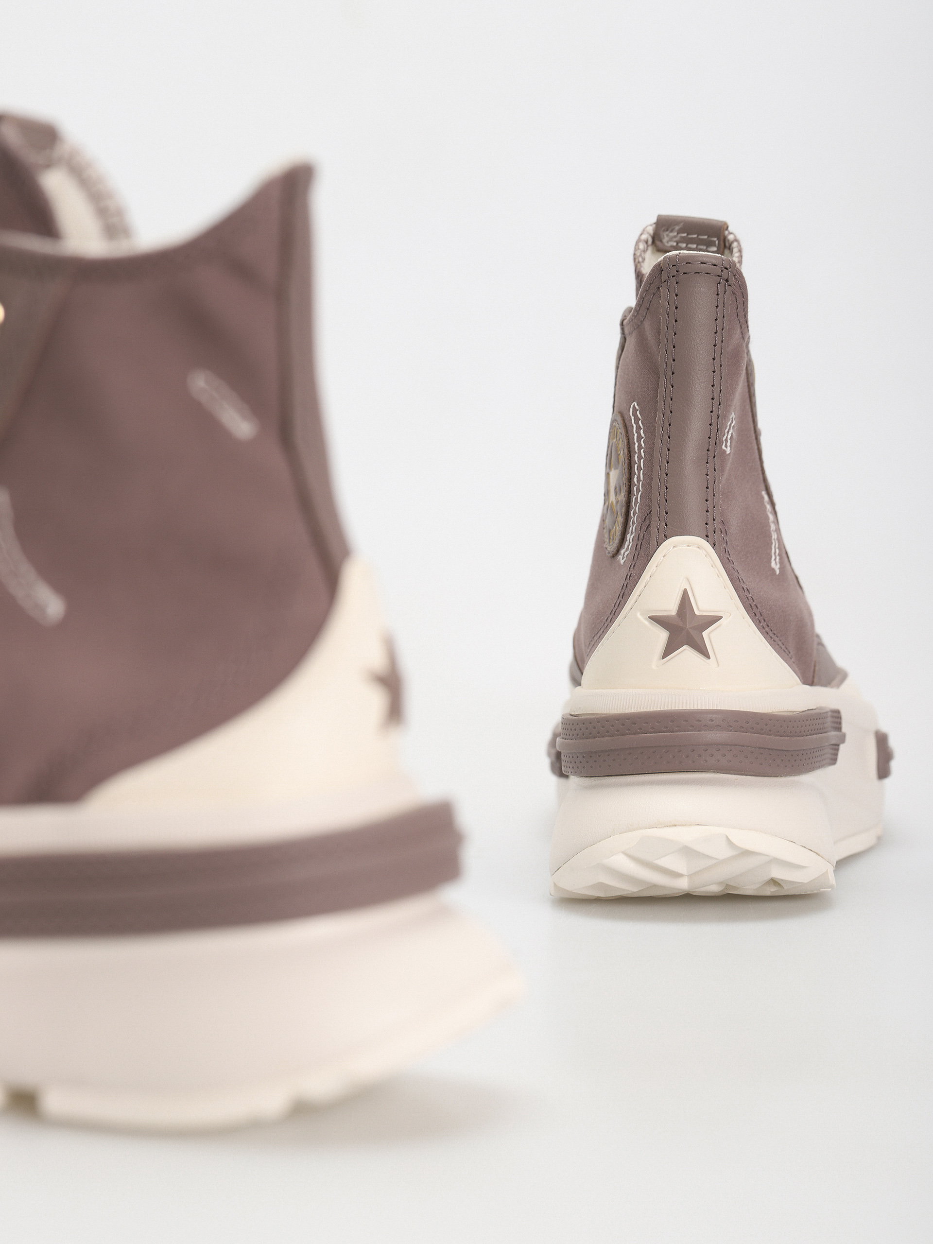 Обувки Converse Run Star Legacy CX Hi (pure pumice/egret/gold)