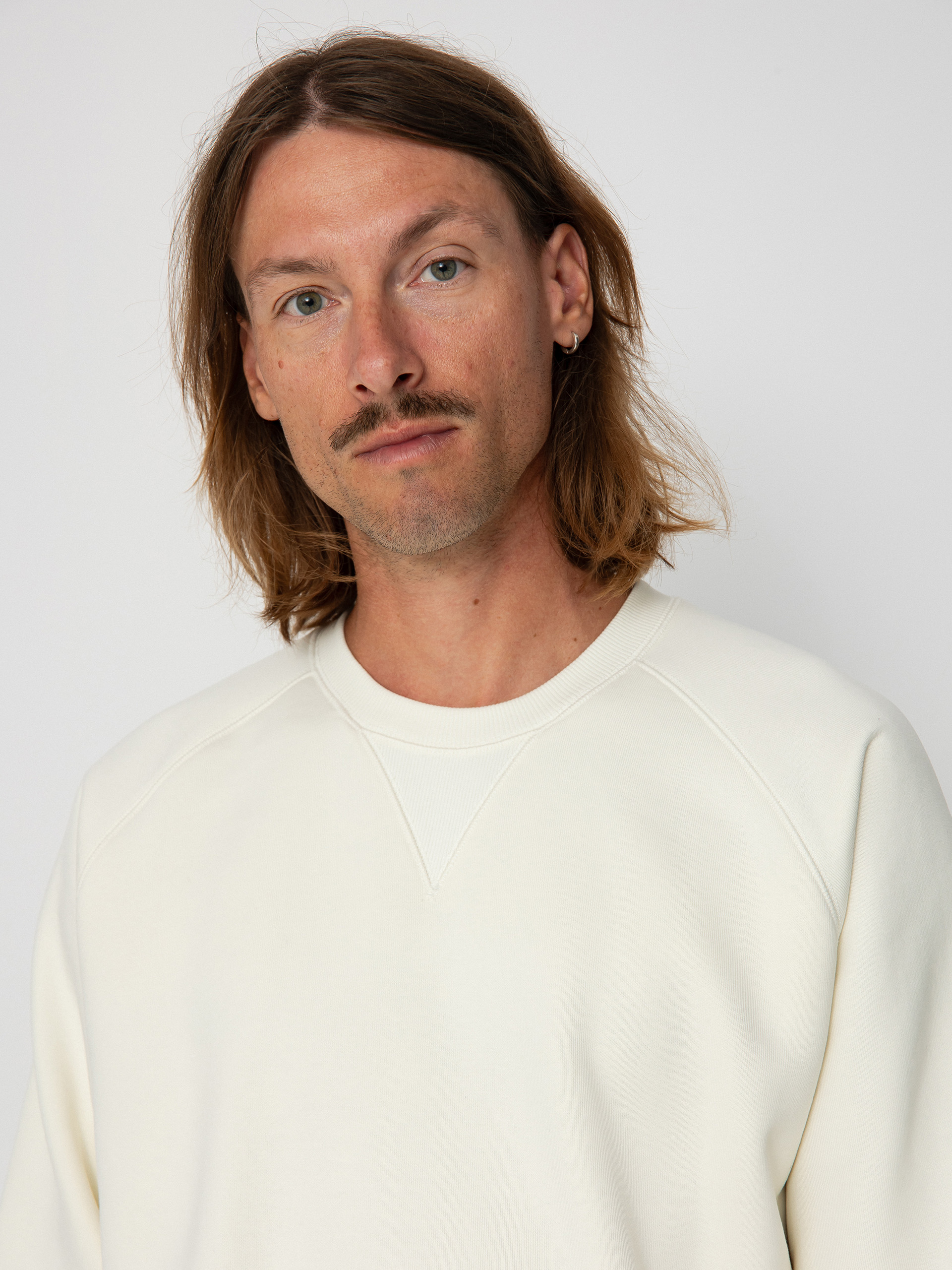 Суитшърт Carhartt WIP Chase (wax/gold)