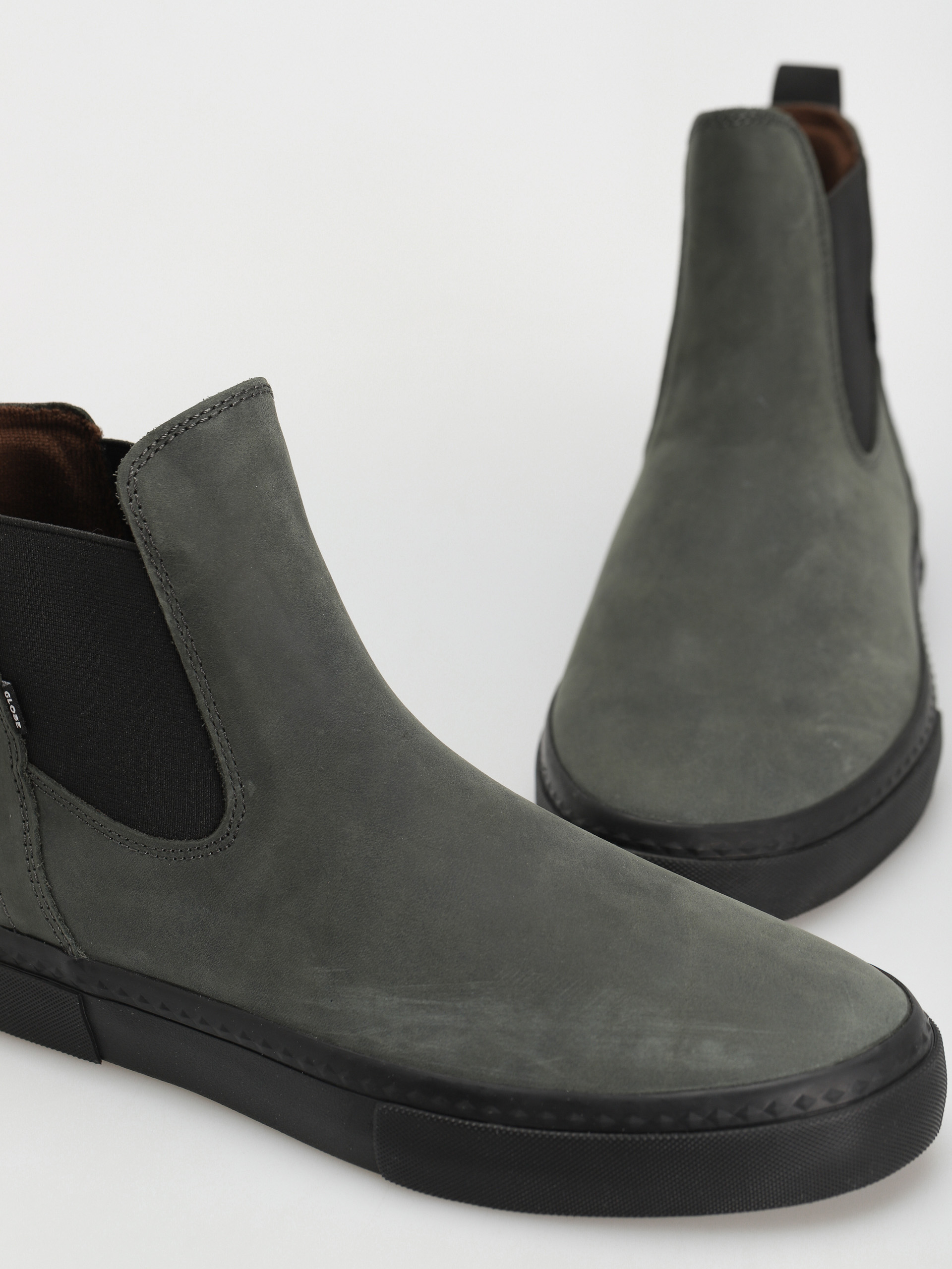 Обувки Globe Dover II (iron/black)