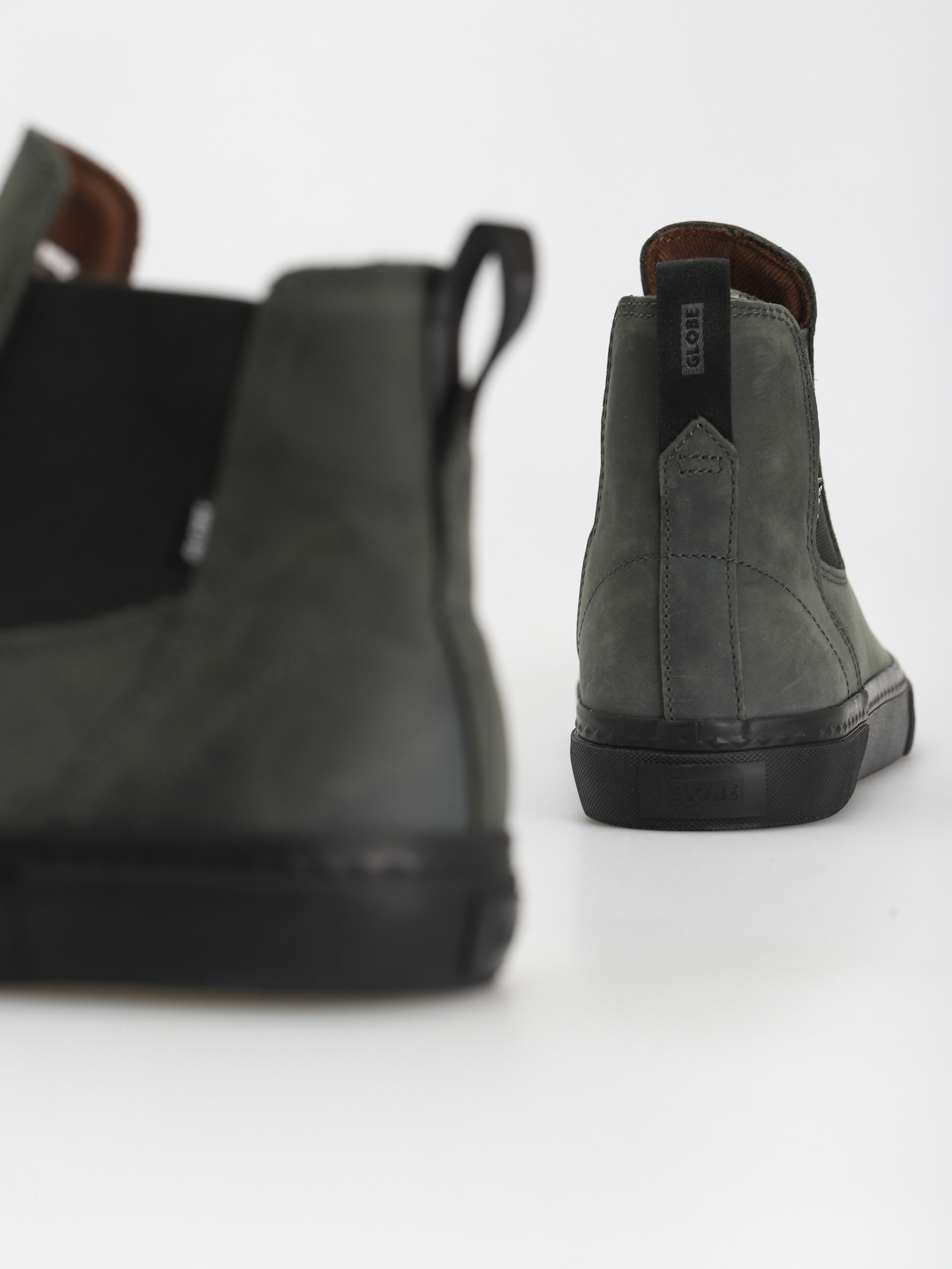 Обувки Globe Dover II (iron/black)