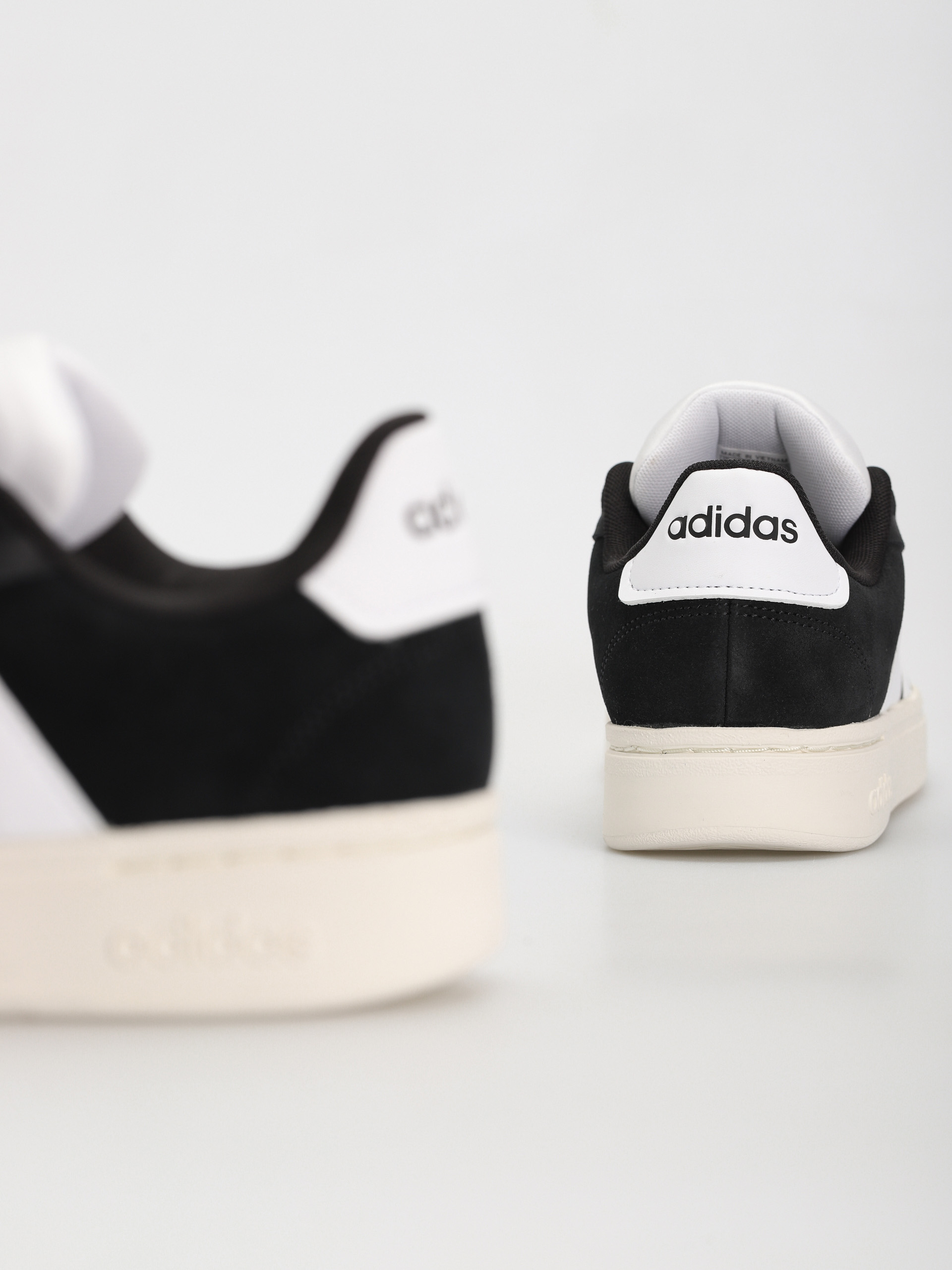 Обувки adidas Grand Court Alpha 0 (cblack/ftwwht/owhite)